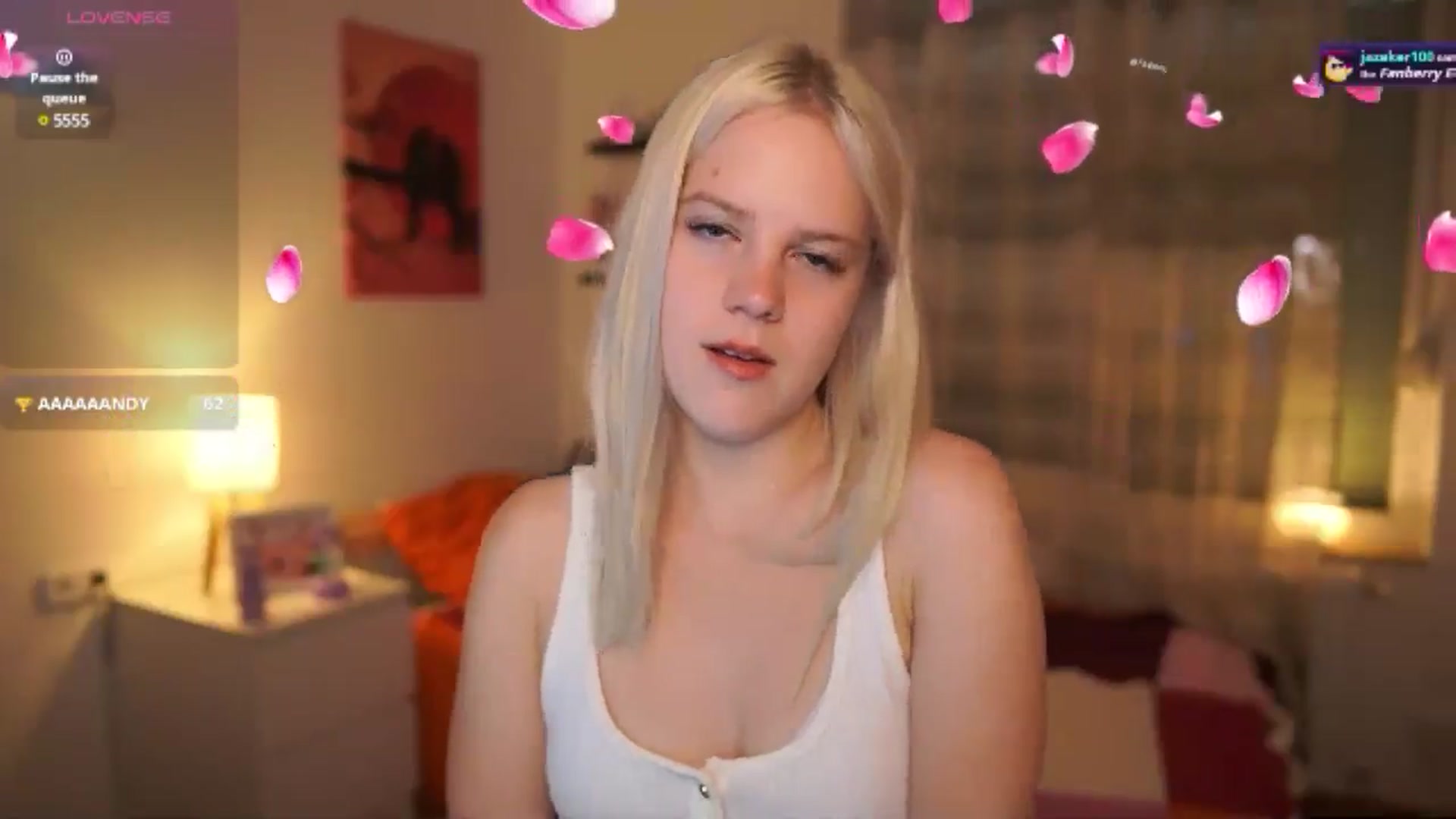 Gallery image thumbnail from Merrilyn__'s myfreecams stream on, 05/16/2025, 08:55 image 7 of 20
