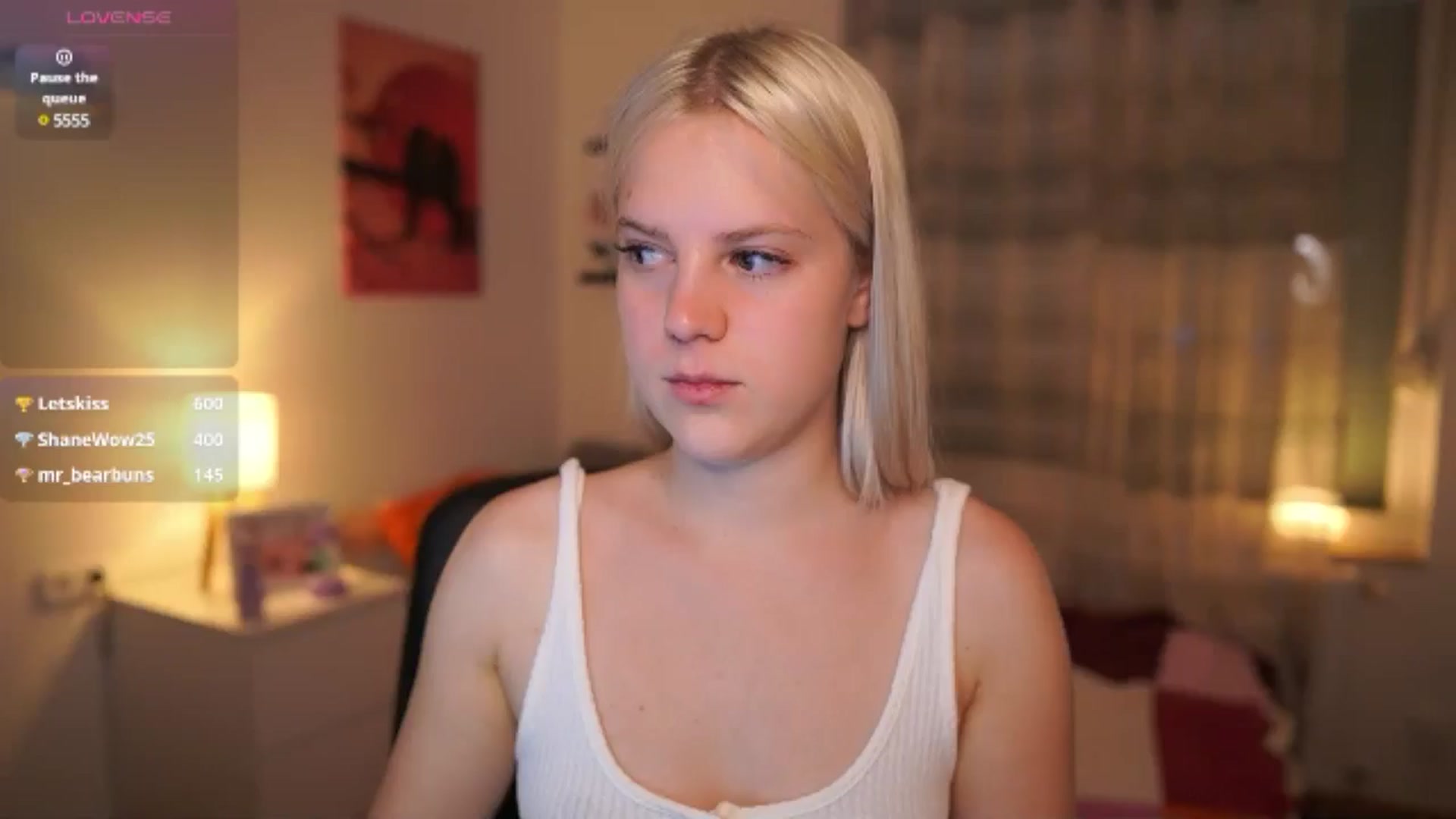 Gallery image thumbnail from Merrilyn__'s myfreecams stream on, 05/16/2025, 13:06 image 1 of 20