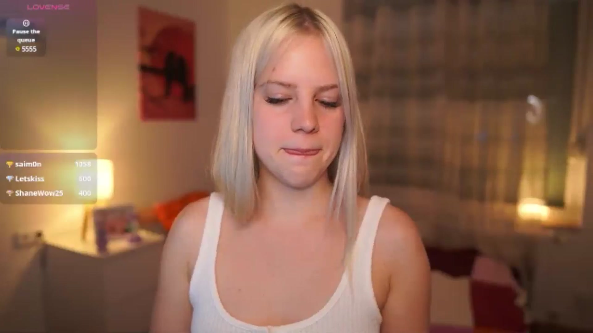 Gallery image thumbnail from Merrilyn__'s myfreecams stream on, 05/16/2025, 13:06 image 19 of 20