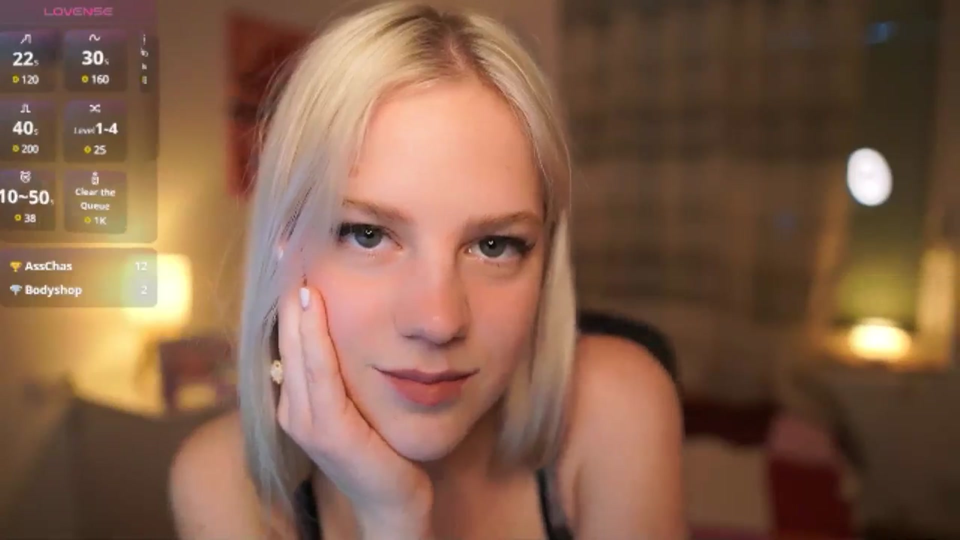 Gallery image thumbnail from Merrilyn__'s myfreecams stream on, 05/20/2025, 17:20 image 17 of 20
