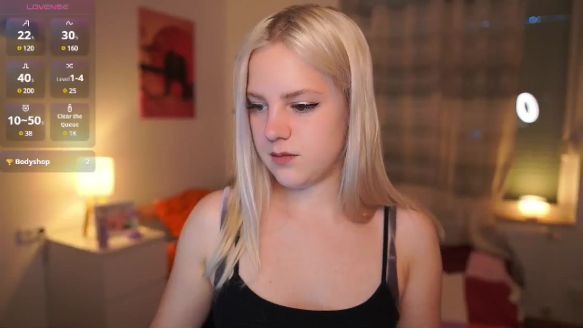 Gallery image thumbnail from Merrilyn__'s myfreecams stream on, 05/20/2025, 17:20 image 12 of 20