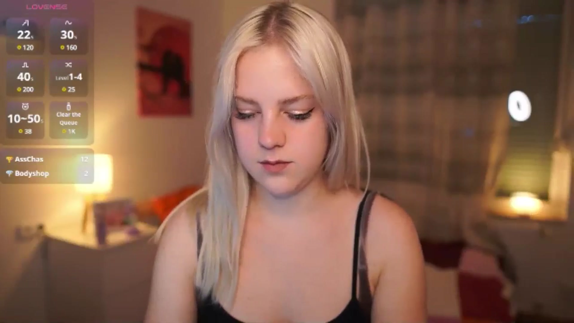 Gallery image thumbnail from Merrilyn__'s myfreecams stream on, 05/20/2025, 17:20 image 15 of 20