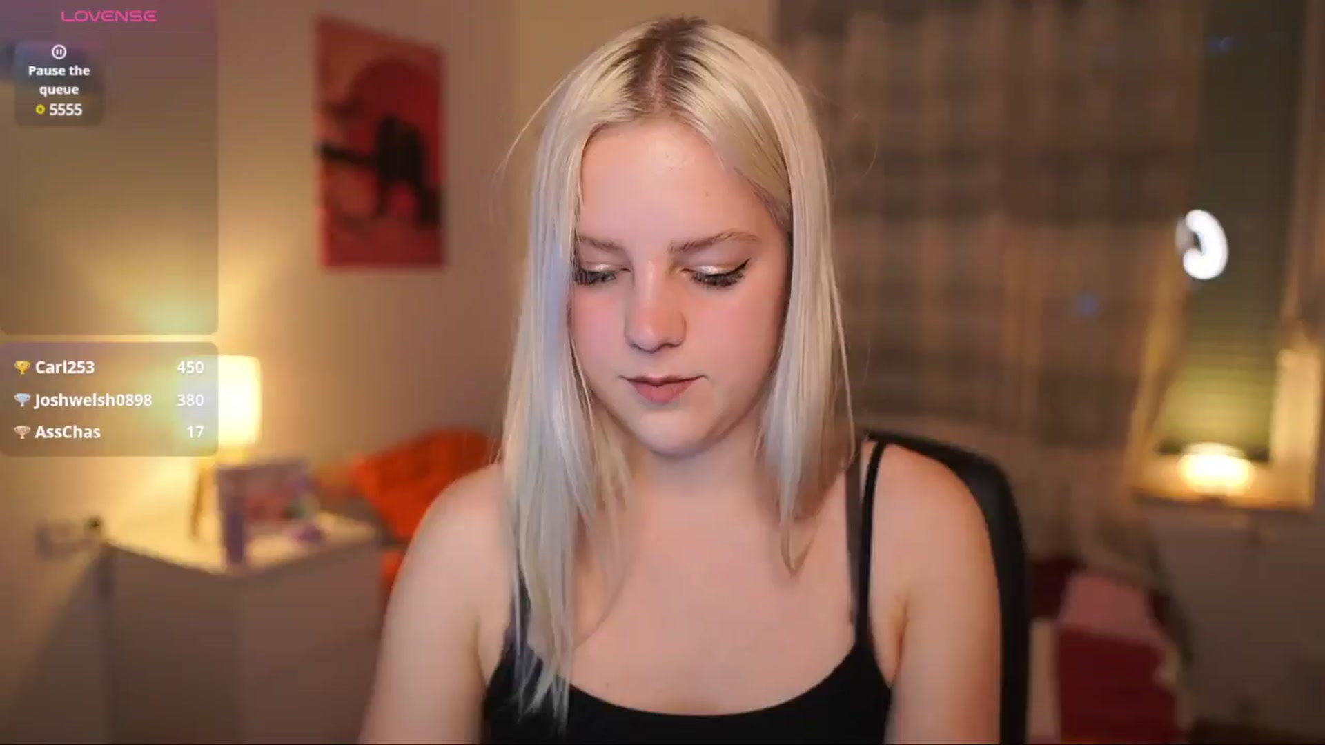 Gallery image thumbnail from Merrilyn__'s myfreecams stream on, 05/20/2025, 18:23 image 1 of 20