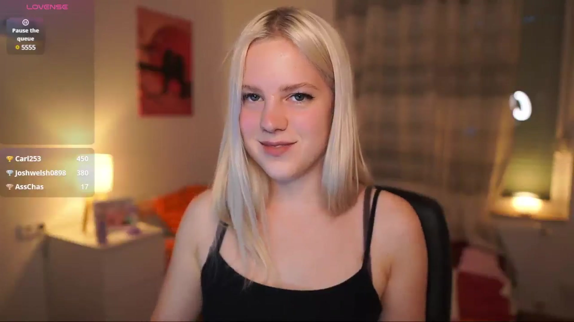 Gallery image thumbnail from Merrilyn__'s myfreecams stream on, 05/20/2025, 18:23 image 3 of 20