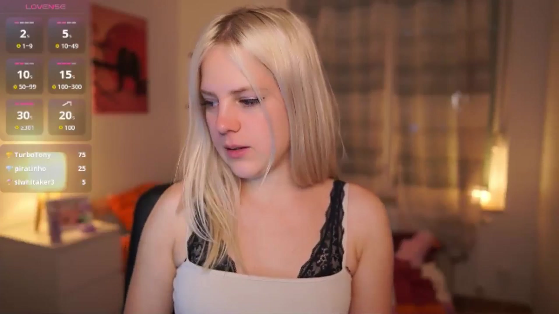 Gallery image thumbnail from Merrilyn__'s myfreecams stream on, 05/21/2025, 14:18 image 15 of 20