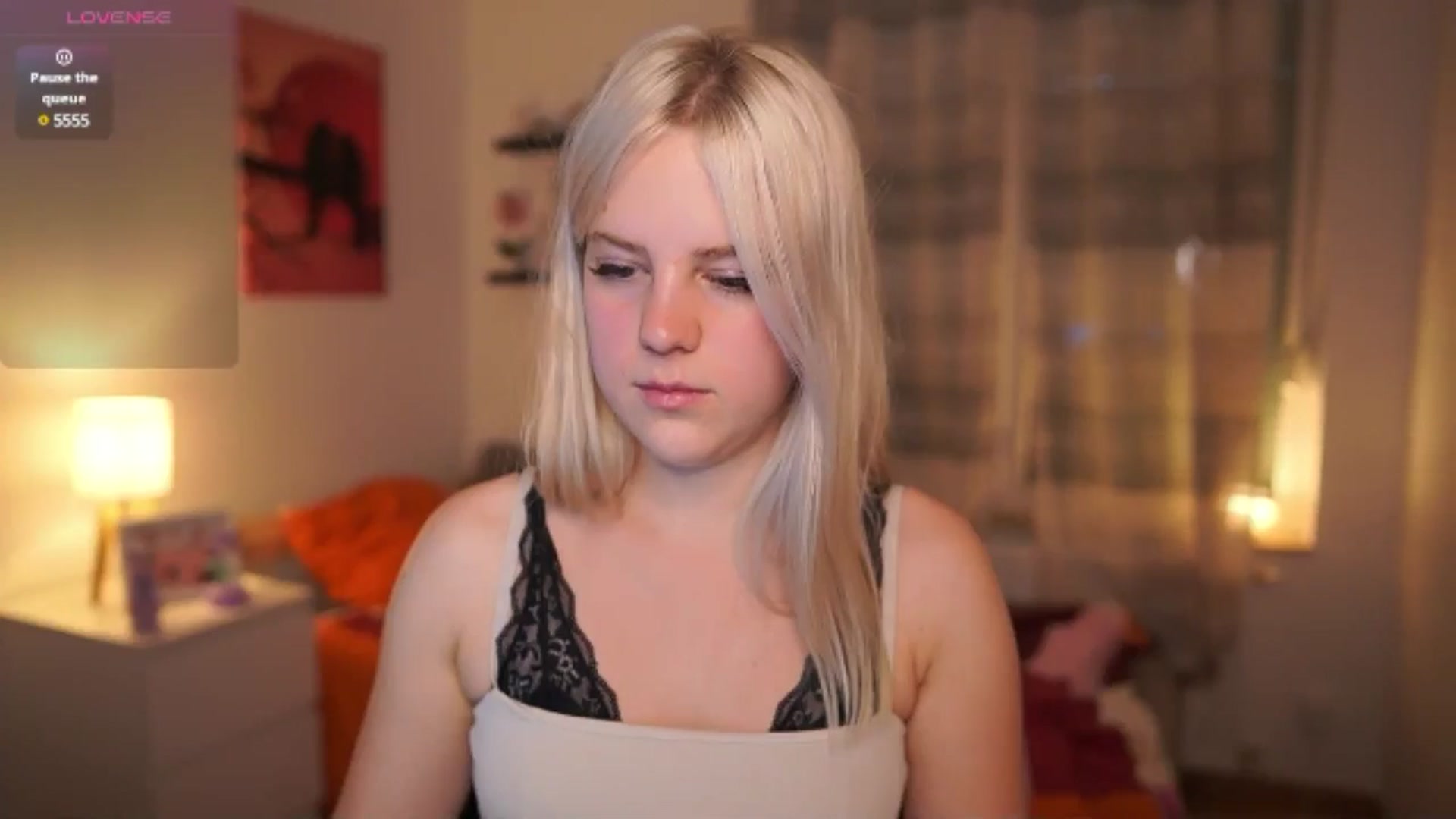 Gallery image thumbnail from Merrilyn__'s myfreecams stream on, 05/21/2025, 15:46 image 12 of 20