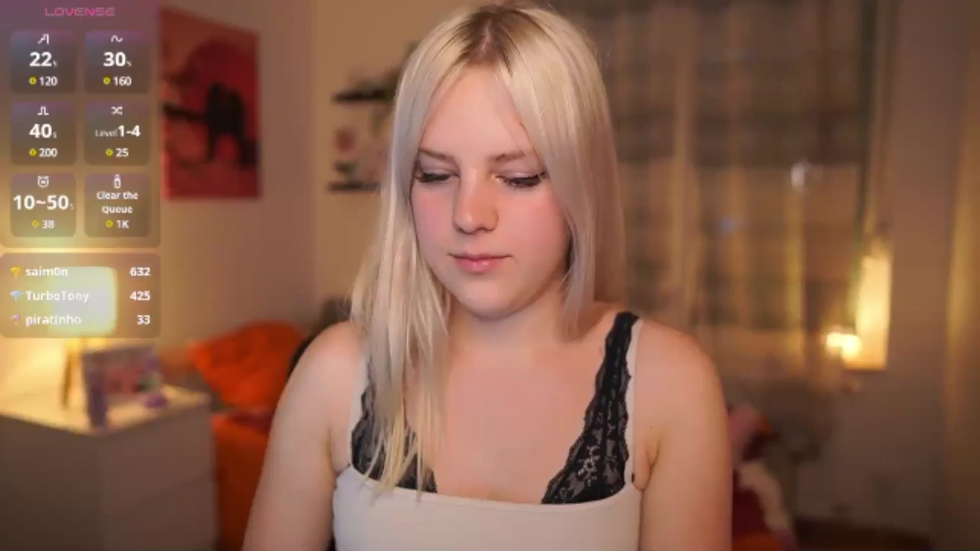 Gallery image thumbnail from Merrilyn__'s myfreecams stream on, 05/21/2025, 15:46 image 4 of 20