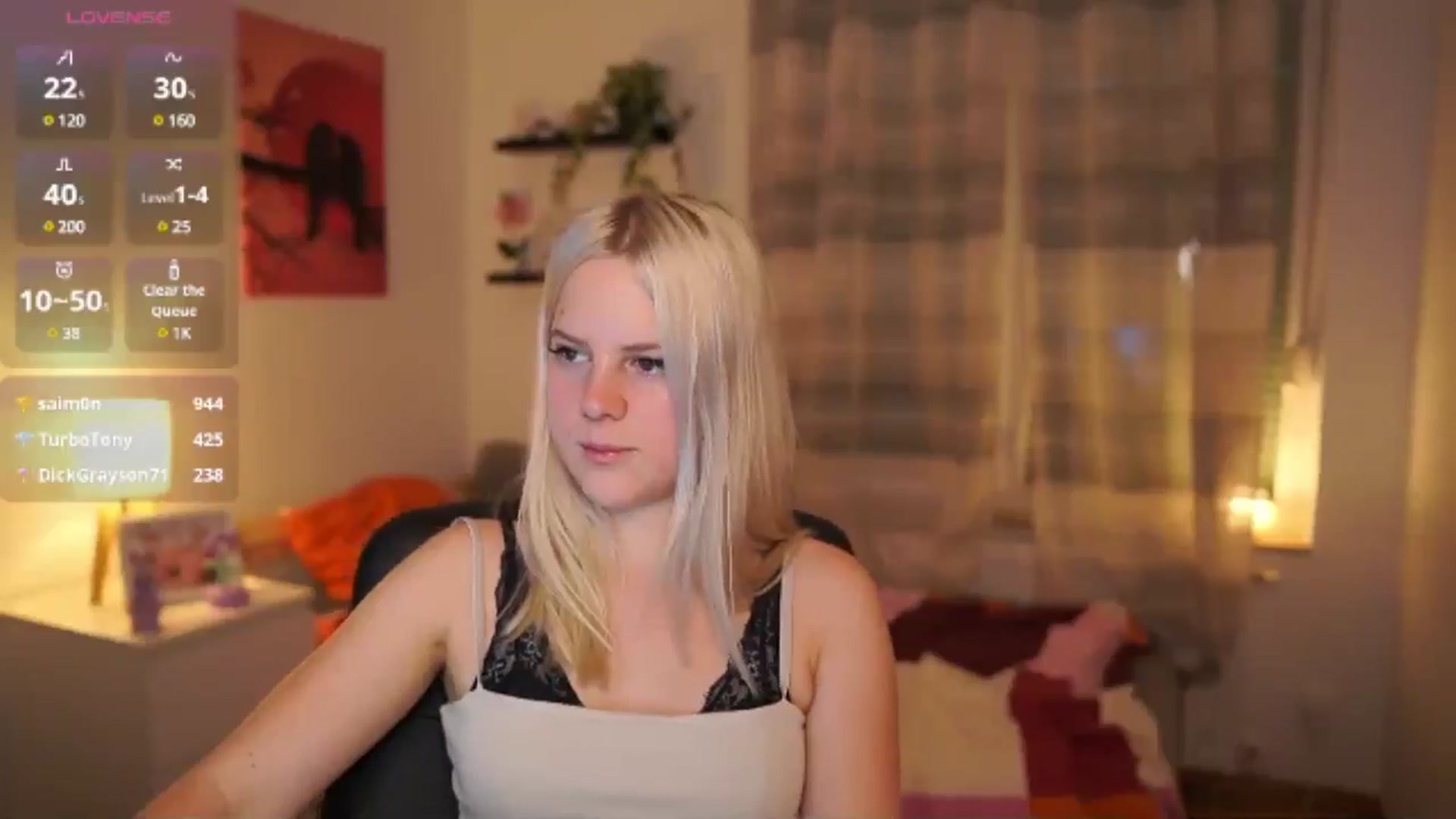 Gallery image thumbnail from Merrilyn__'s myfreecams stream on, 05/21/2025, 16:59 image 8 of 20