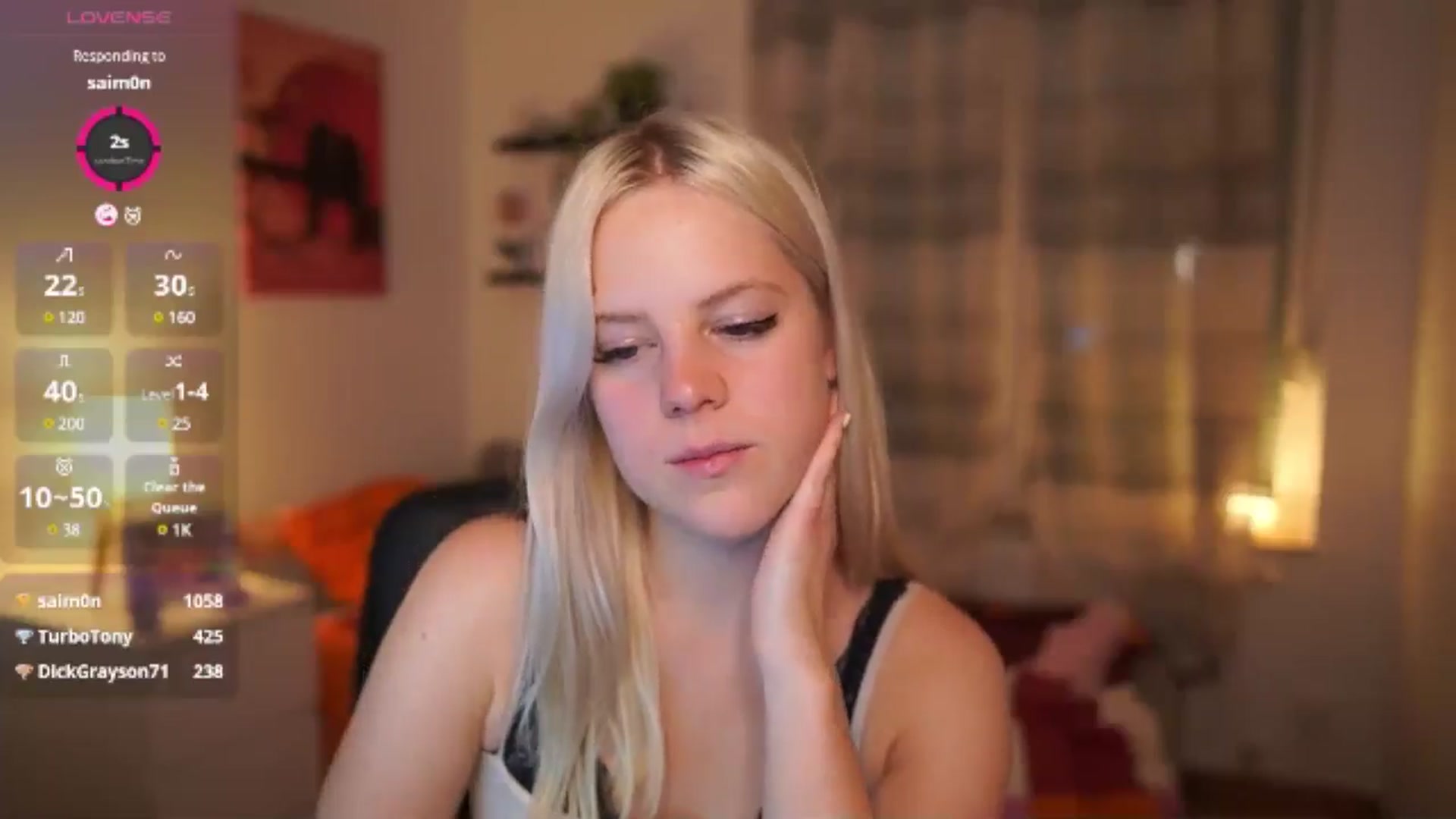 Gallery image thumbnail from Merrilyn__'s myfreecams stream on, 05/21/2025, 16:59 image 12 of 20