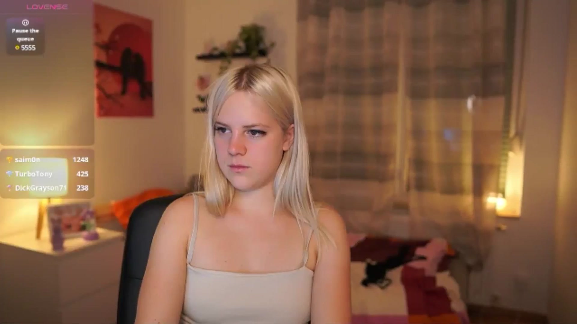 Gallery image thumbnail from Merrilyn__'s myfreecams stream on, 05/21/2025, 18:24 image 4 of 20
