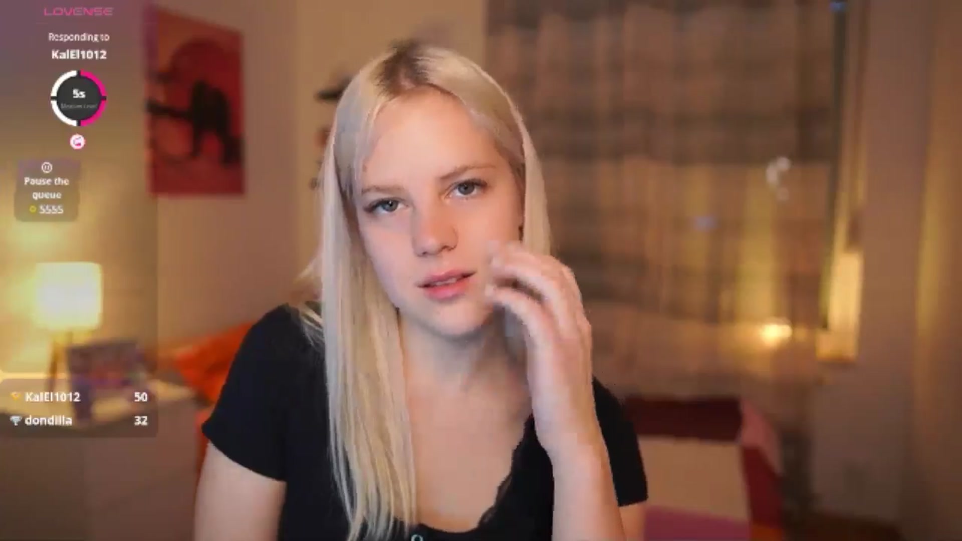 Gallery image thumbnail from Merrilyn__'s myfreecams stream on, 05/26/2025, 14:01 image 15 of 20