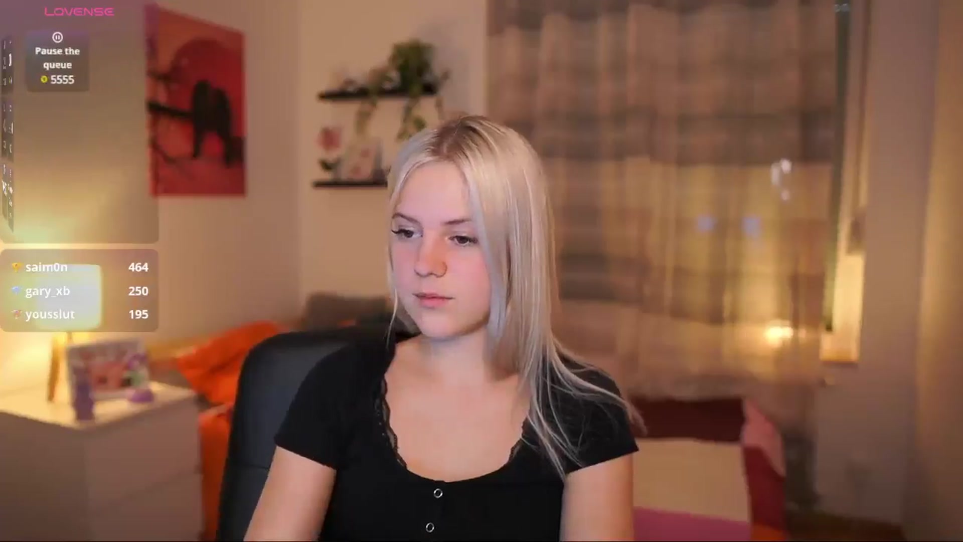 Gallery image thumbnail from Merrilyn__'s myfreecams stream on, 05/26/2025, 18:14 image 4 of 20