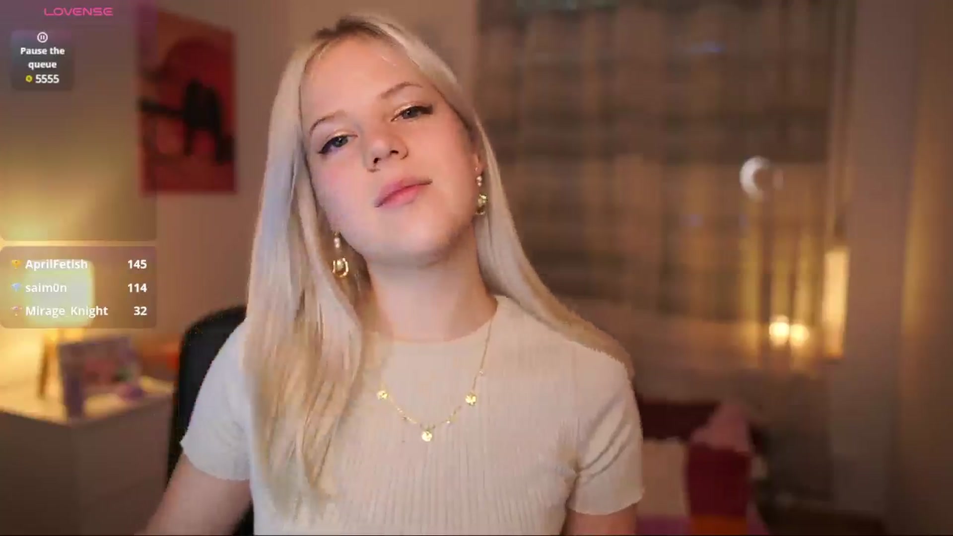 Gallery image thumbnail from Merrilyn__'s myfreecams stream on, 05/27/2025, 15:41 image 14 of 20