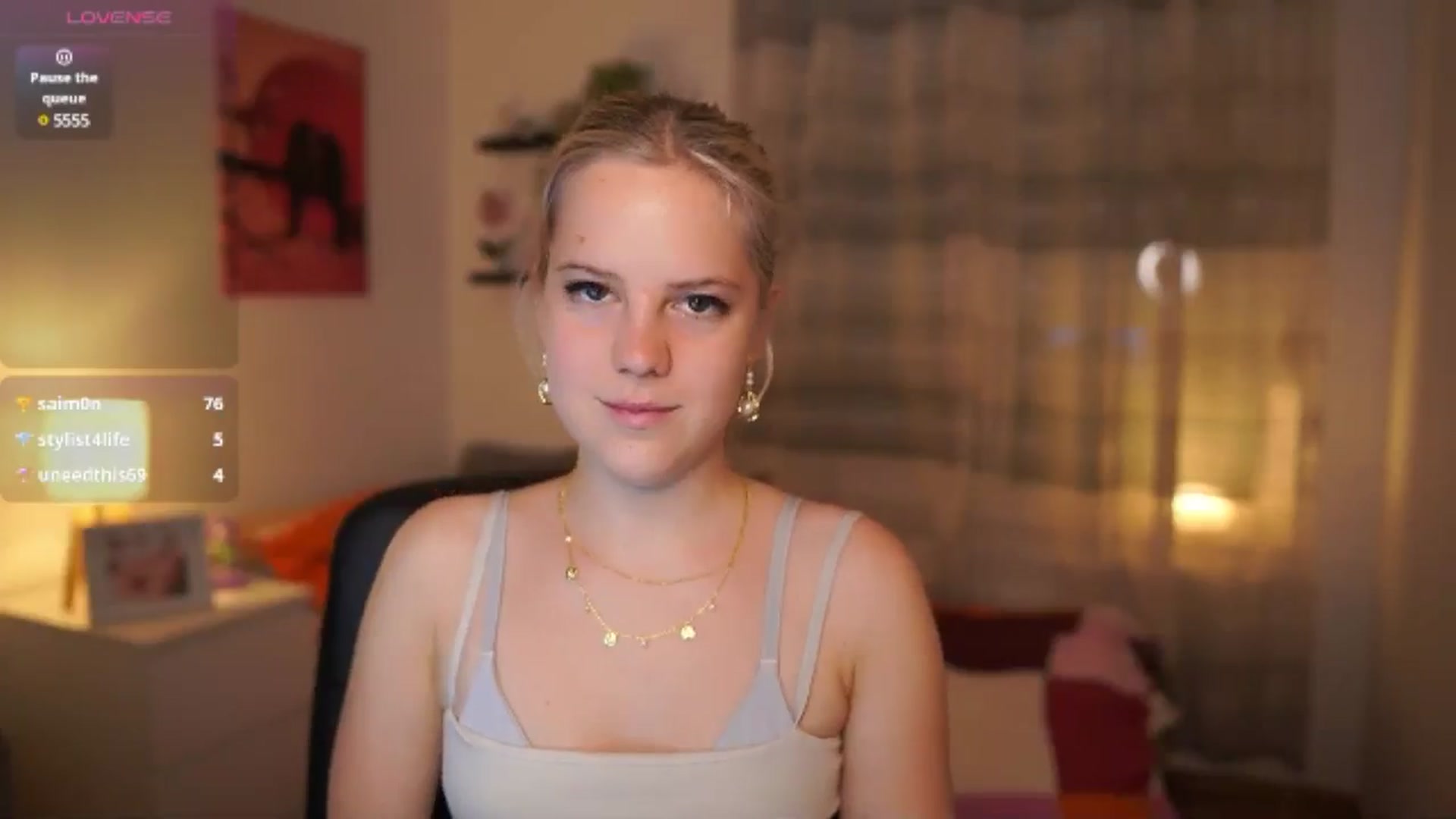 Gallery image thumbnail from Merrilyn__'s myfreecams stream on, 05/28/2025, 14:42 image 17 of 20