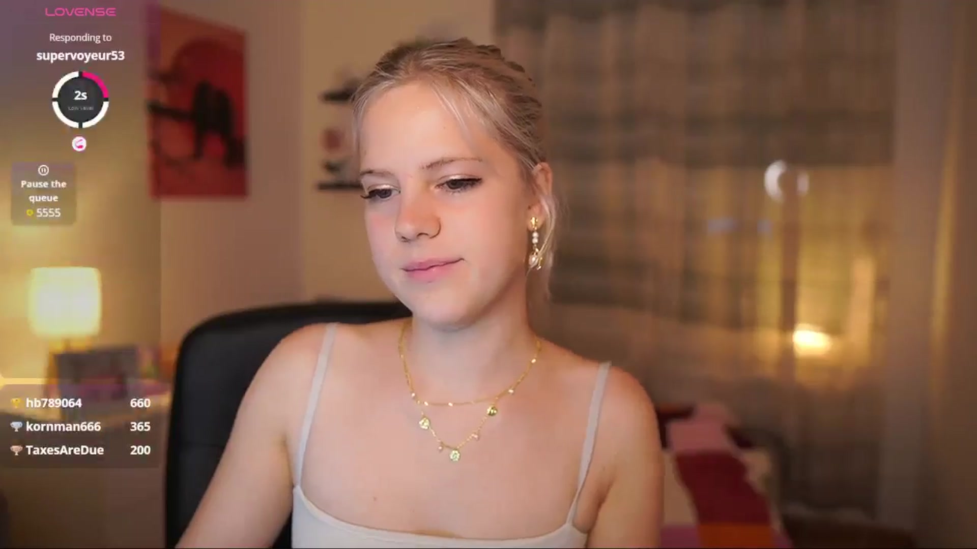 Gallery image thumbnail from Merrilyn__'s myfreecams stream on, 05/28/2025, 16:42 image 15 of 20