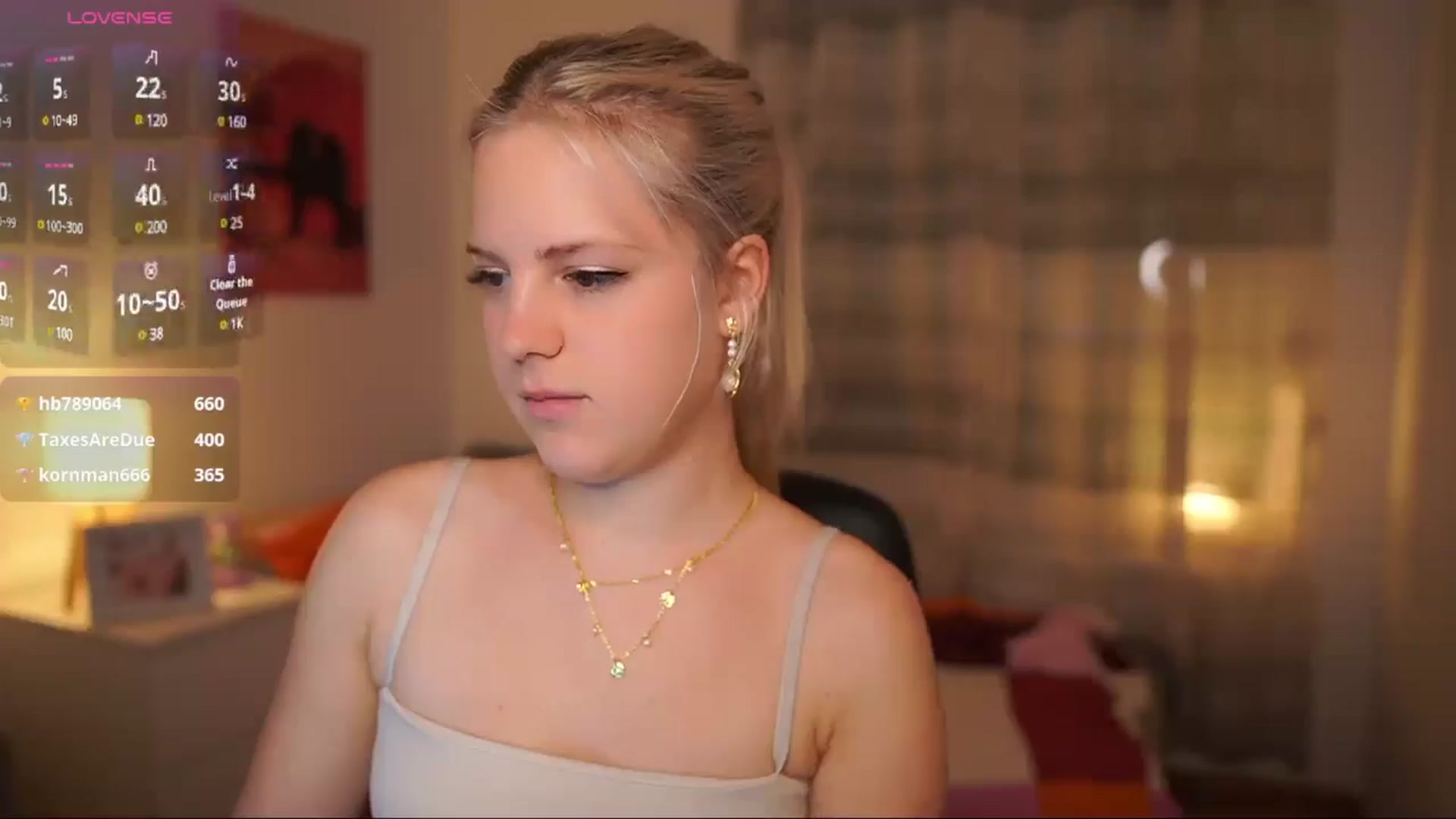 Gallery image thumbnail from Merrilyn__'s myfreecams stream on, 05/28/2025, 17:11 image 16 of 20