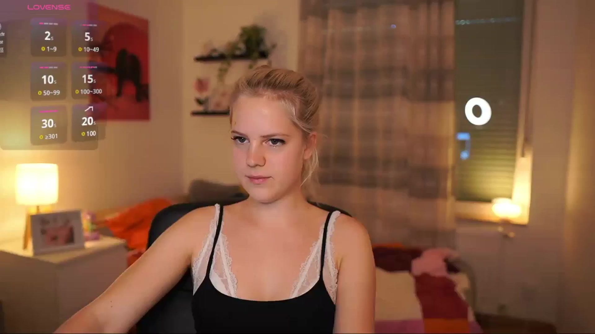 Gallery image thumbnail from Merrilyn__'s myfreecams stream on, 05/29/2025, 15:50 image 16 of 20