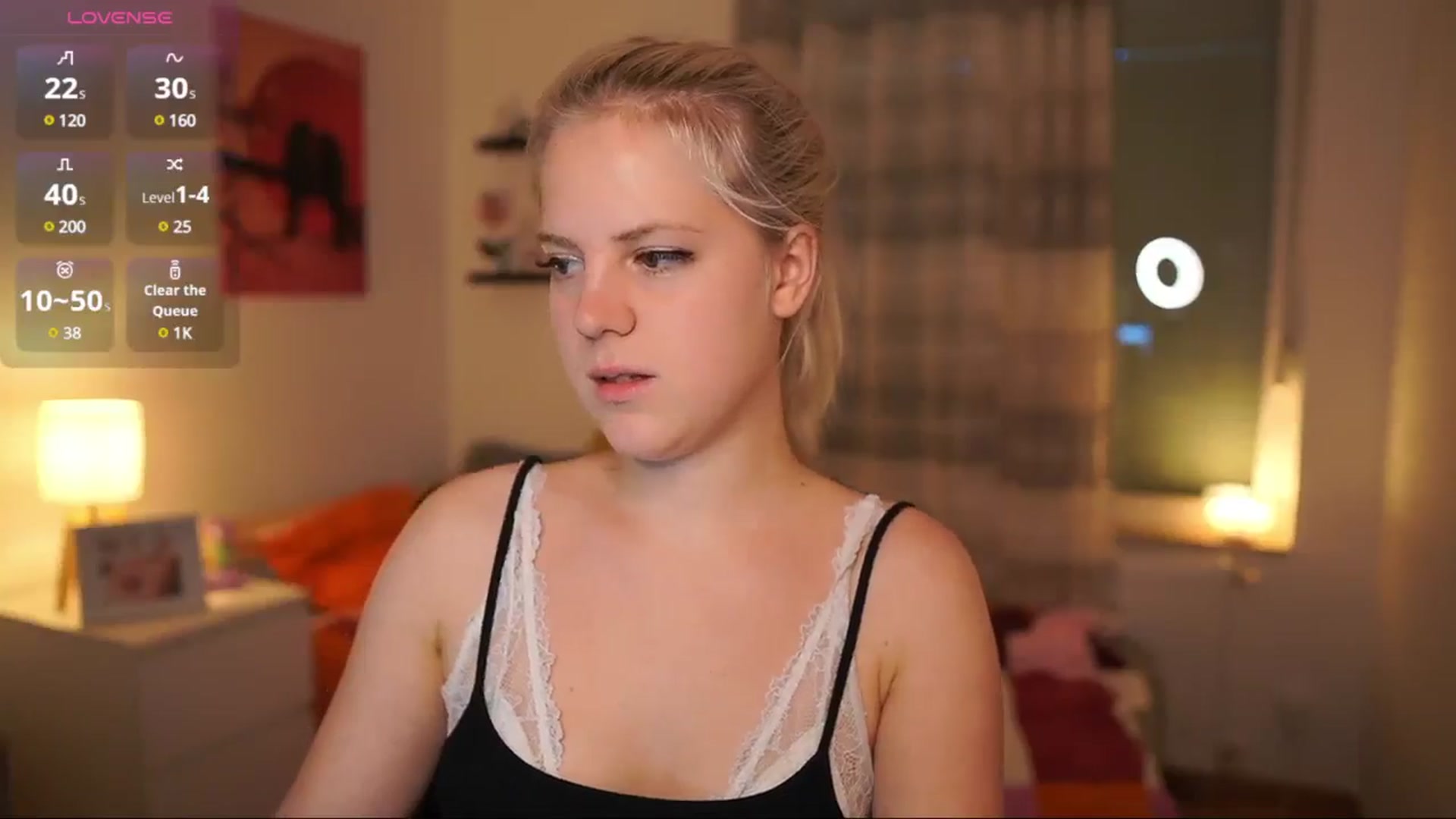 Gallery image thumbnail from Merrilyn__'s myfreecams stream on, 05/29/2025, 16:12 image 11 of 20