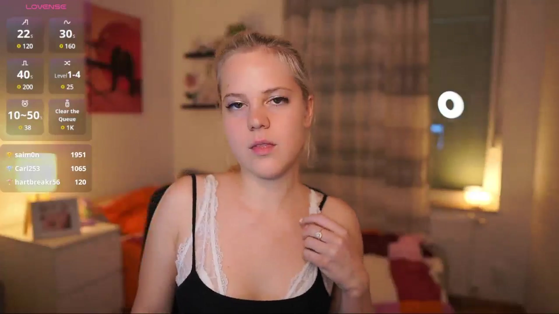 Gallery image thumbnail from Merrilyn__'s myfreecams stream on, 05/29/2025, 17:43 image 10 of 20