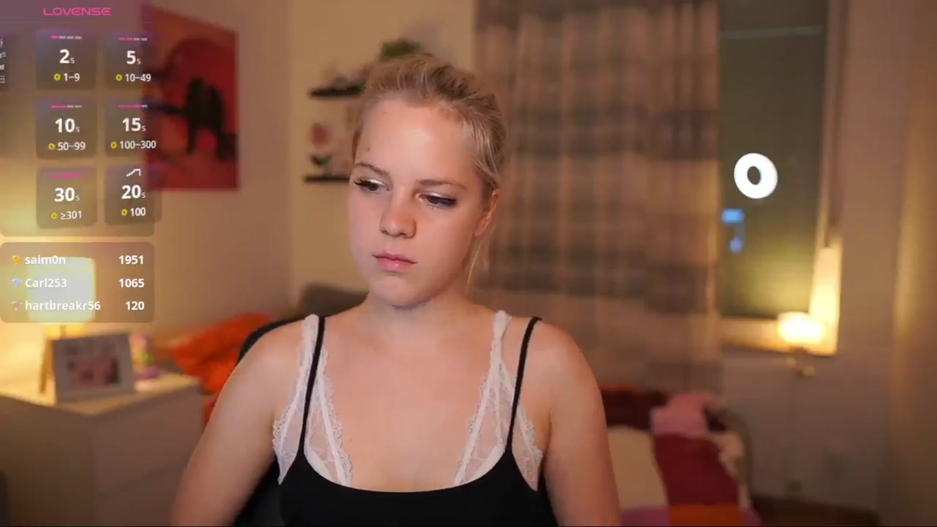Gallery image thumbnail from Merrilyn__'s myfreecams stream on, 05/29/2025, 17:43 image 11 of 20