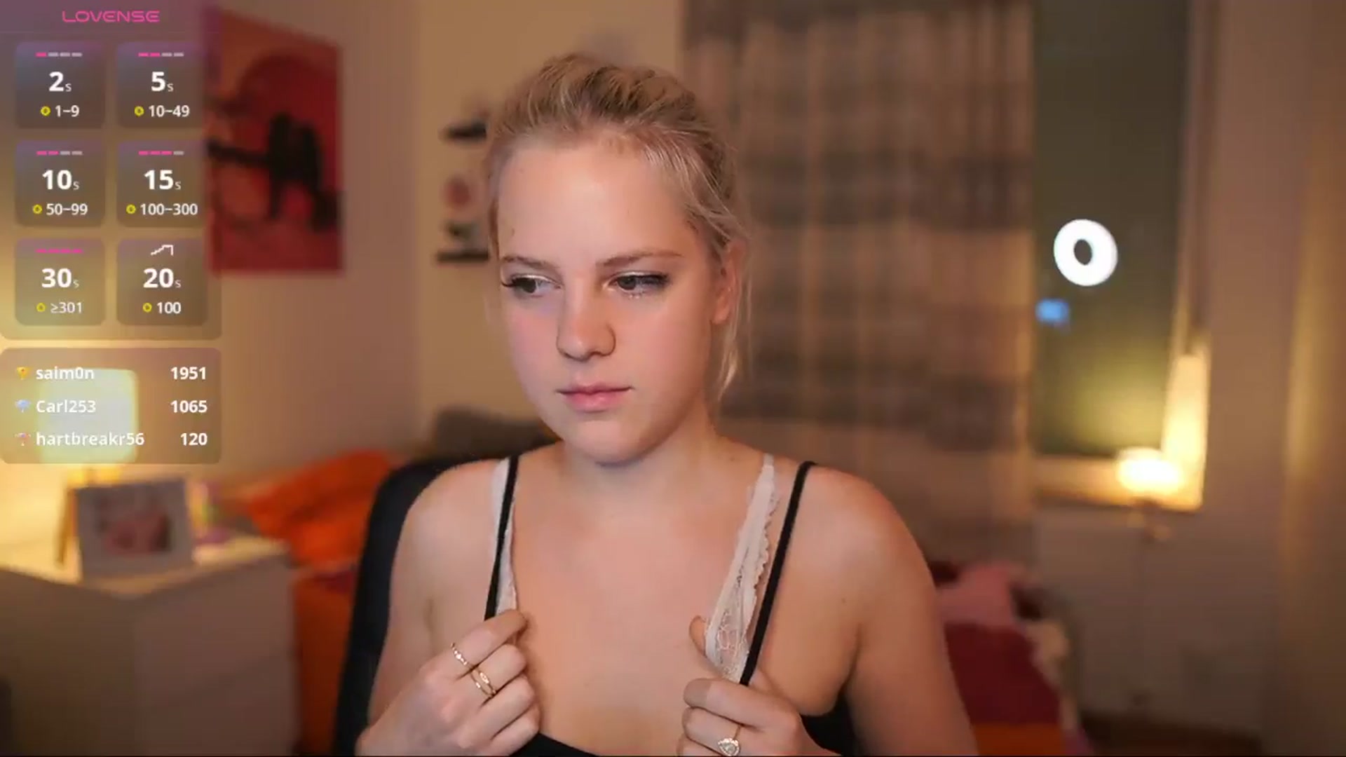 Gallery image thumbnail from Merrilyn__'s myfreecams stream on, 05/29/2025, 17:43 image 3 of 20