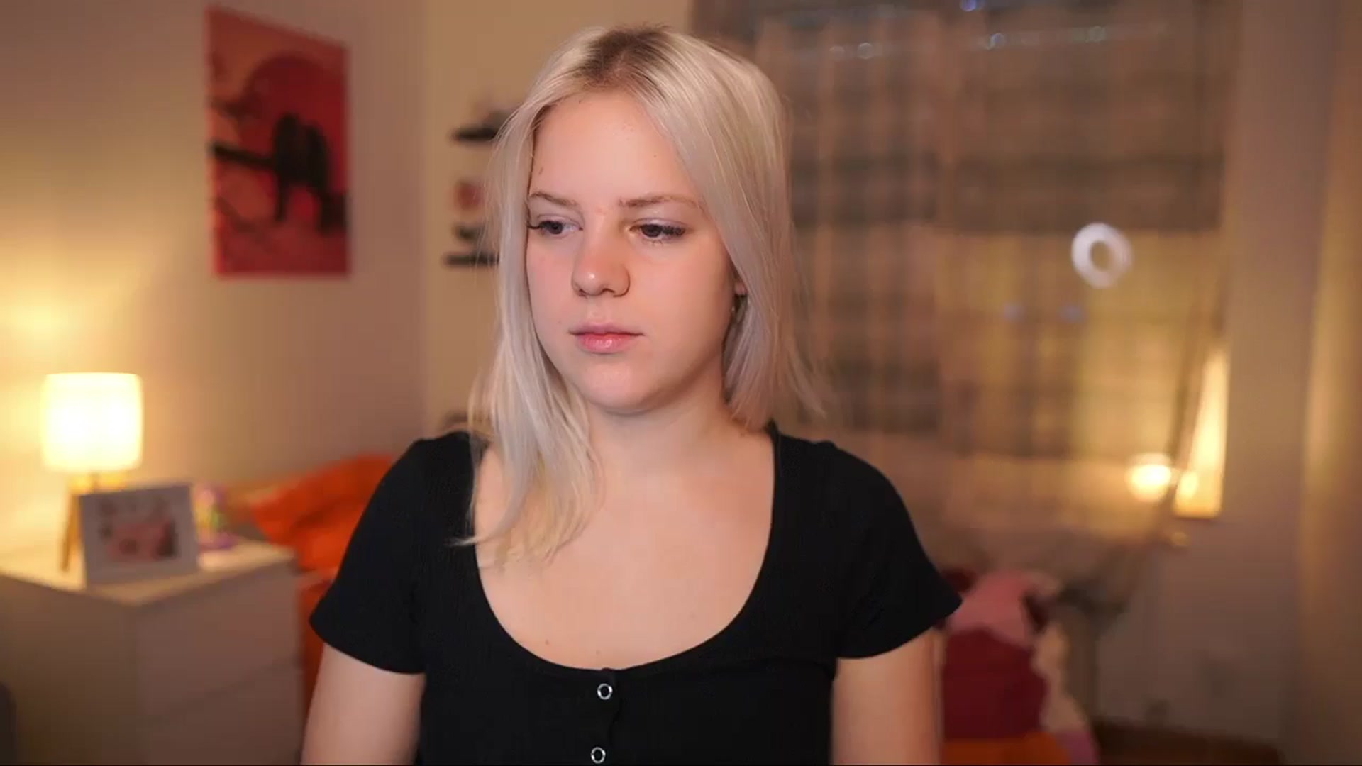 Gallery image thumbnail from Merrilyn__'s myfreecams stream on, 05/30/2025, 09:42 image 1 of 20