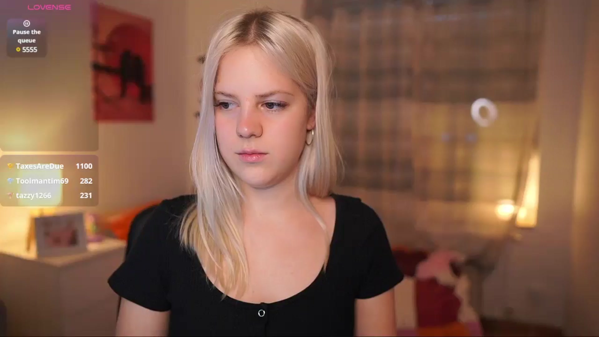 Gallery image thumbnail from Merrilyn__'s myfreecams stream on, 05/30/2025, 13:00 image 19 of 20