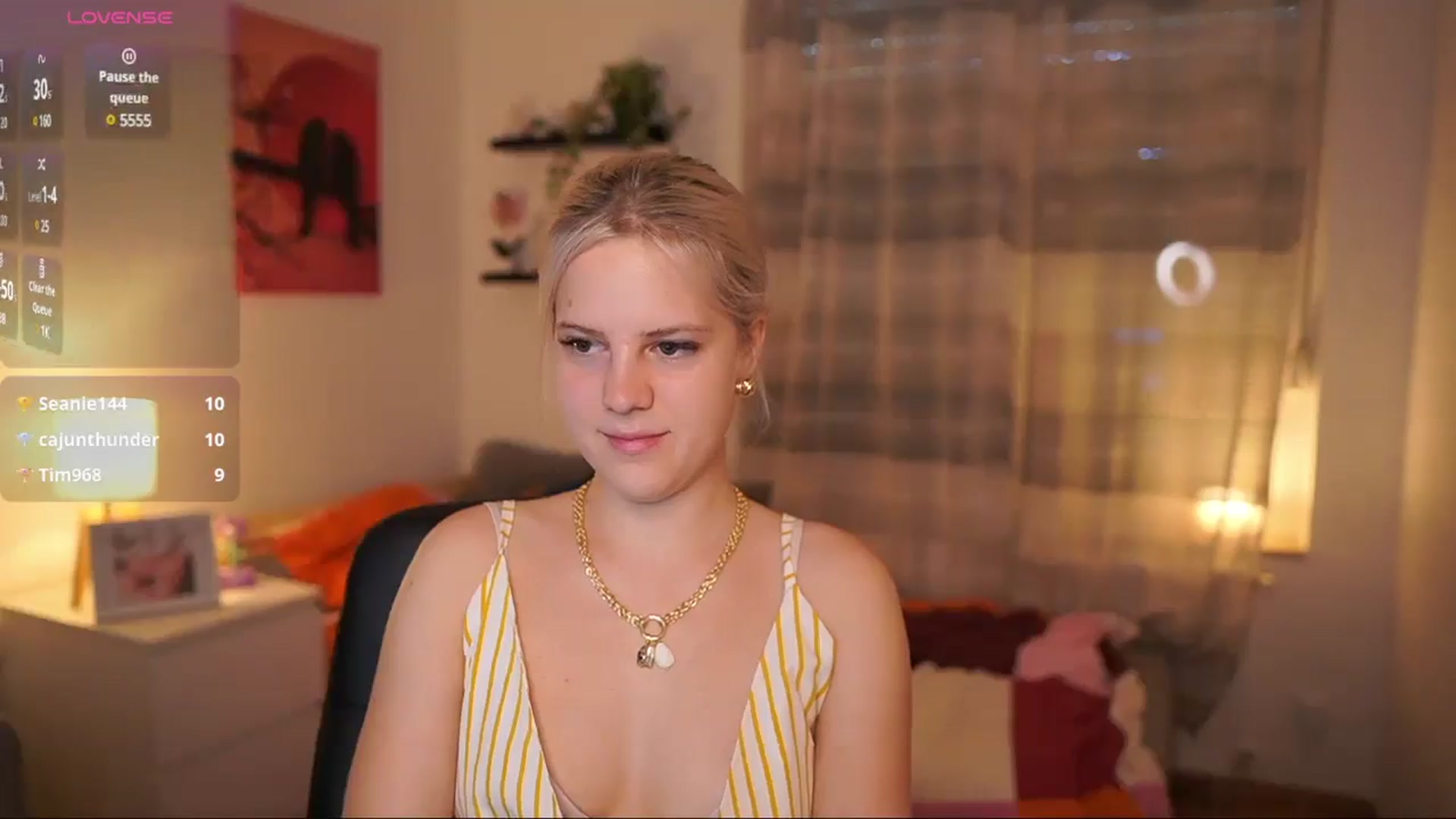 Gallery image thumbnail from Merrilyn__'s myfreecams stream on, 06/02/2025, 14:27 image 6 of 20