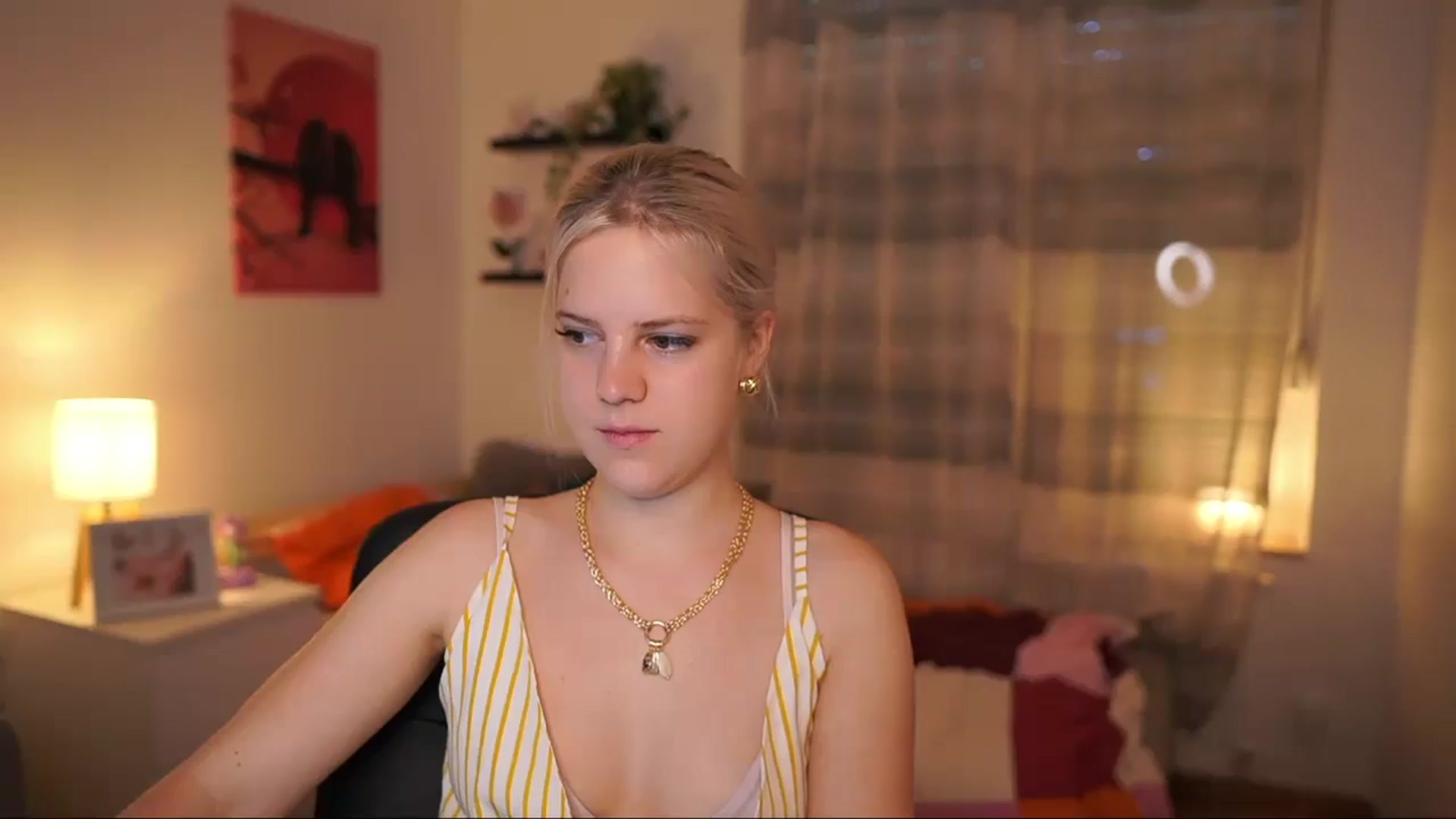 Gallery image thumbnail from Merrilyn__'s myfreecams stream on, 06/02/2025, 14:27 image 20 of 20