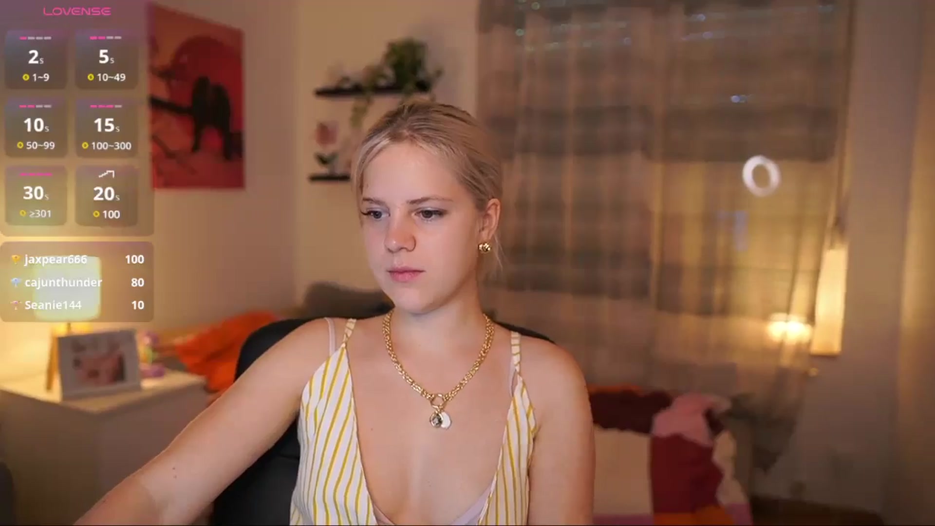 Gallery image thumbnail from Merrilyn__'s myfreecams stream on, 06/02/2025, 15:15 image 12 of 20