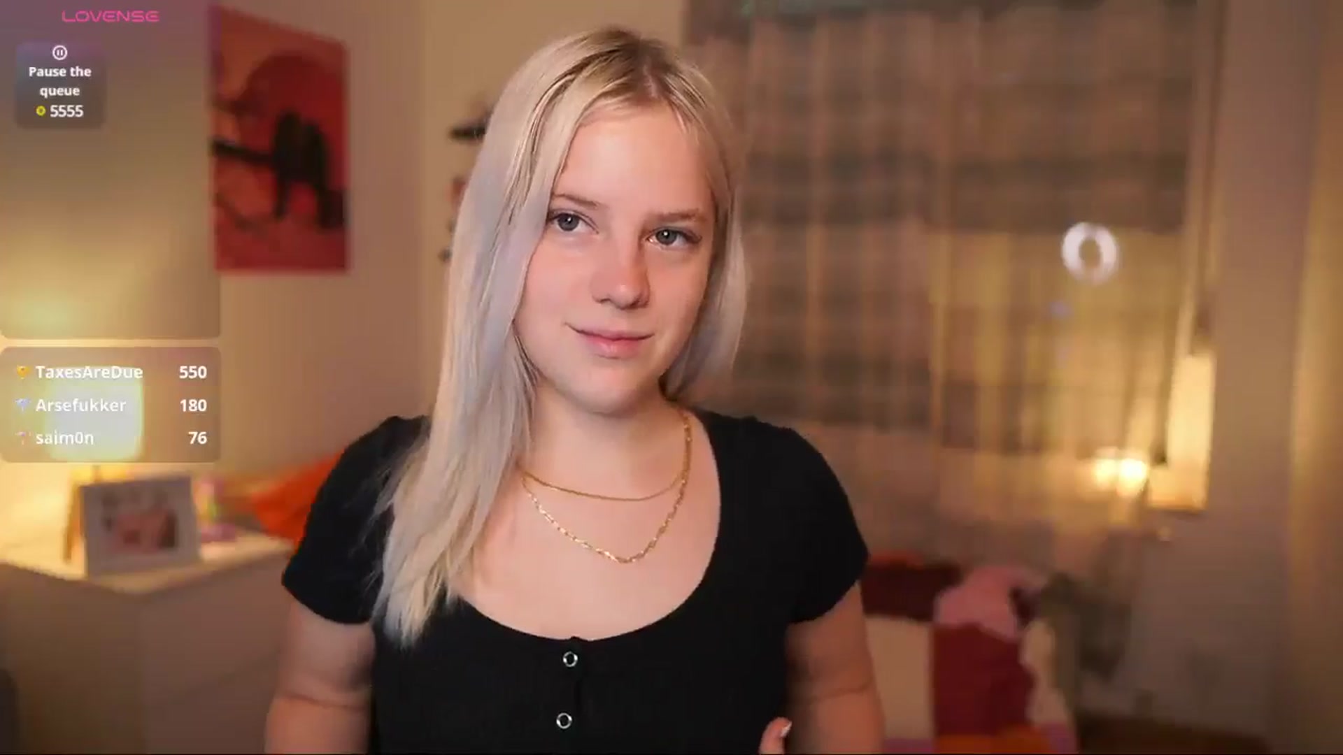 Gallery image thumbnail from Merrilyn__'s myfreecams stream on, 06/04/2025, 15:06 image 16 of 20