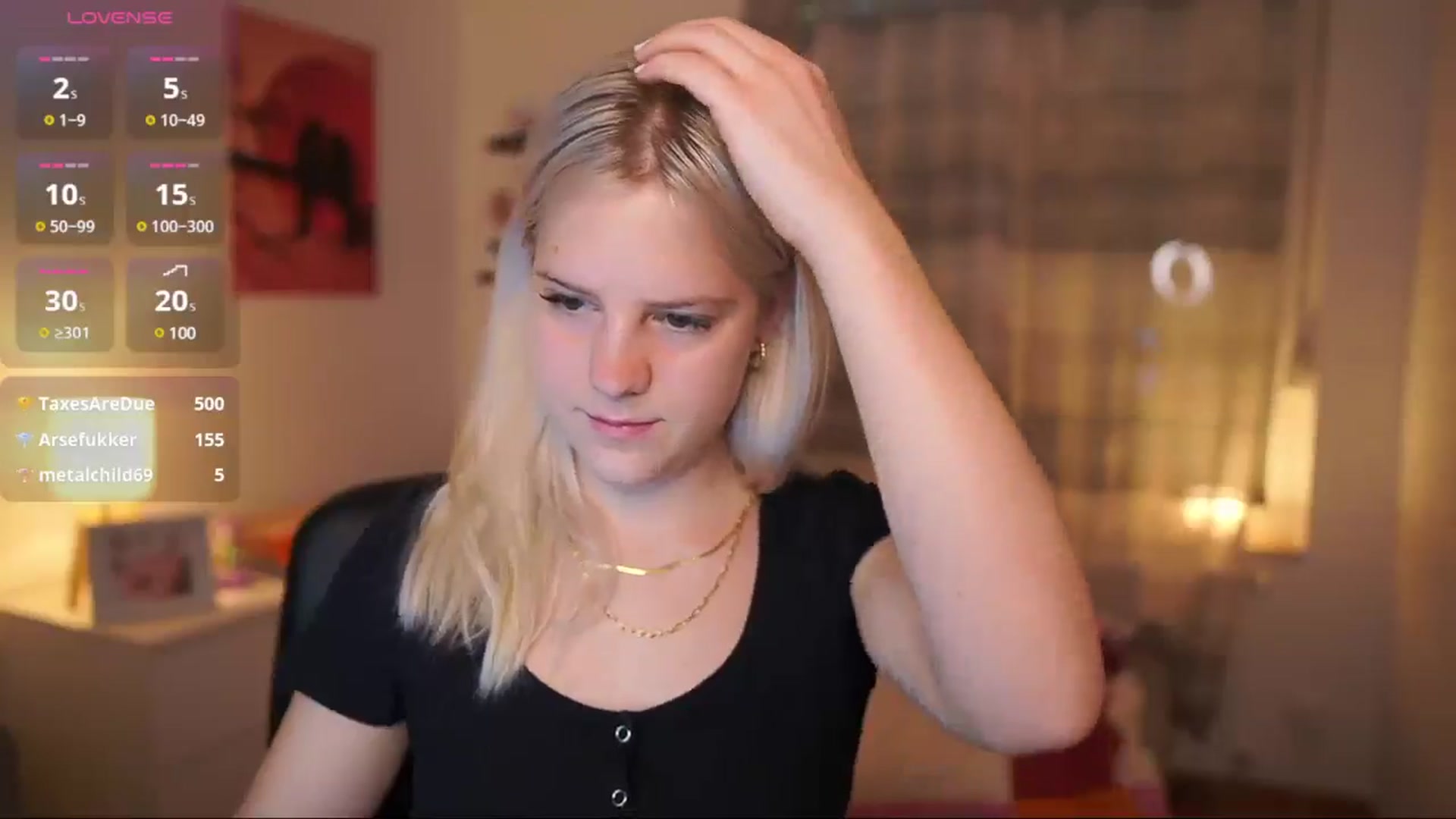 Gallery image thumbnail from Merrilyn__'s myfreecams stream on, 06/04/2025, 15:06 image 6 of 20