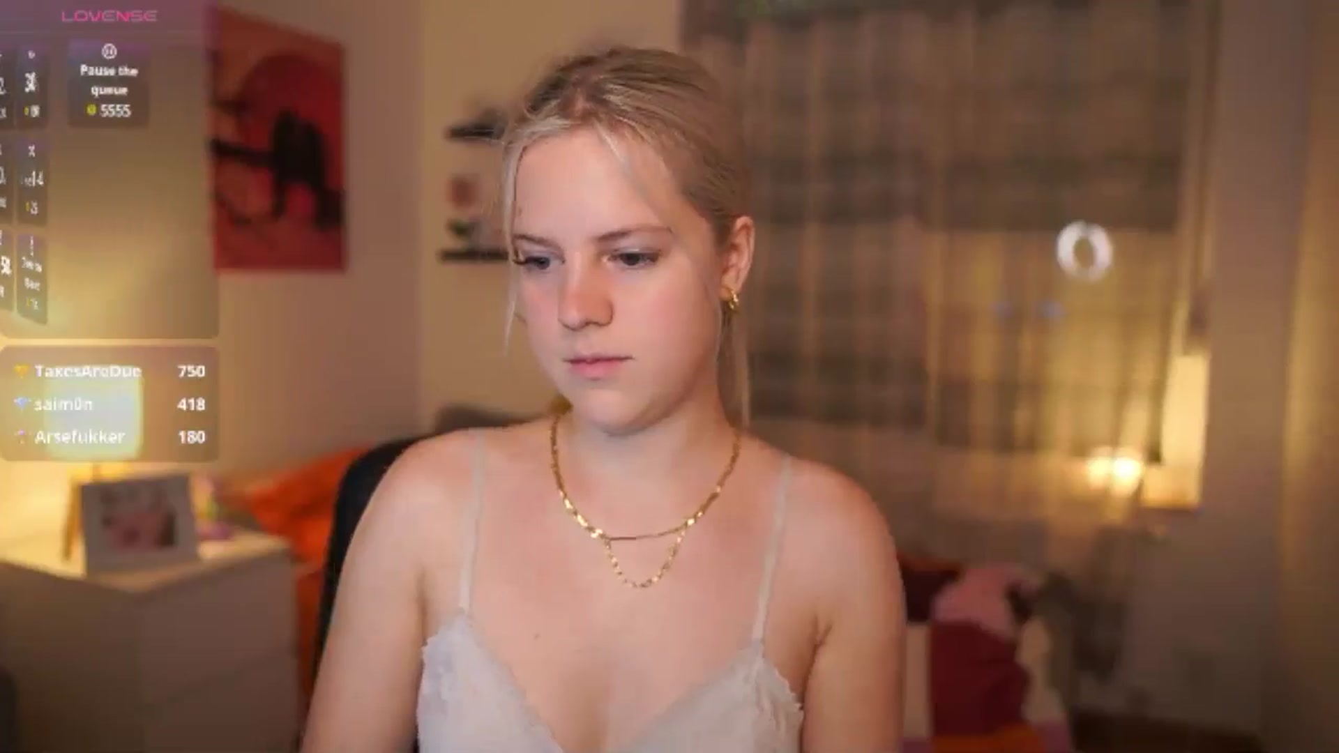 Gallery image thumbnail from Merrilyn__'s myfreecams stream on, 06/04/2025, 17:00 image 17 of 20