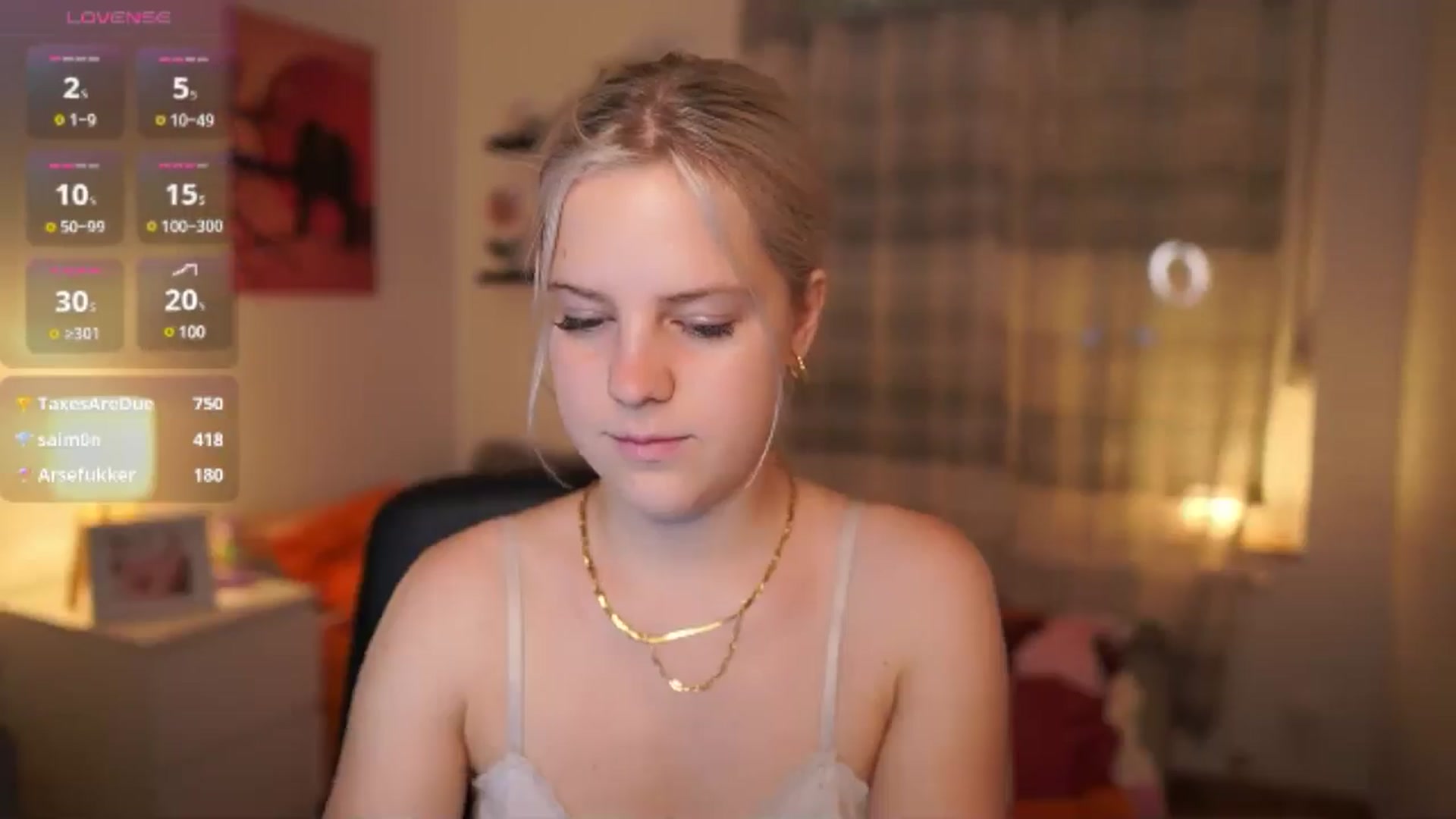 Gallery image thumbnail from Merrilyn__'s myfreecams stream on, 06/04/2025, 17:00 image 19 of 20