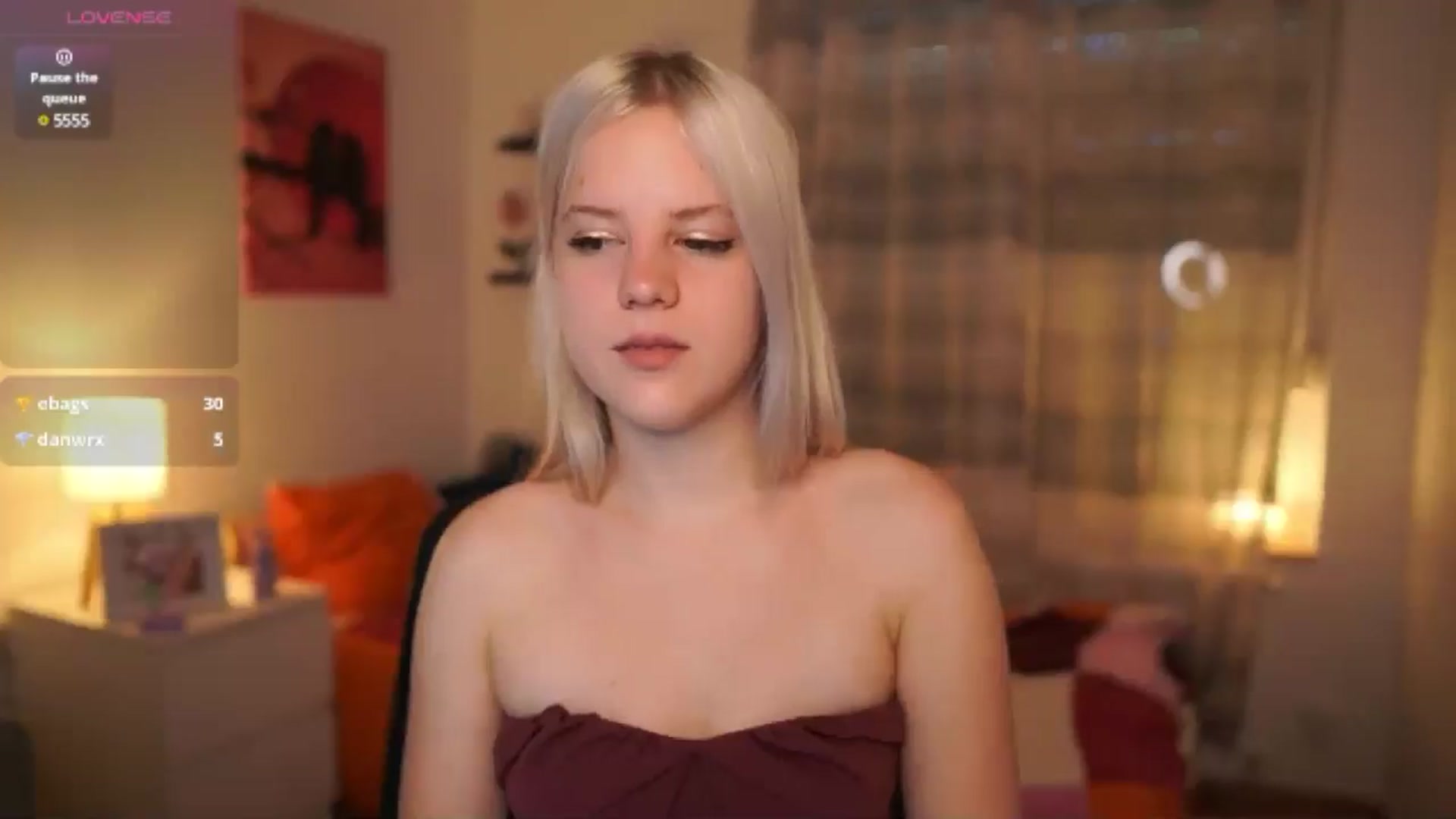 Gallery image thumbnail from Merrilyn__'s myfreecams stream on, 06/06/2025, 09:23 image 13 of 20