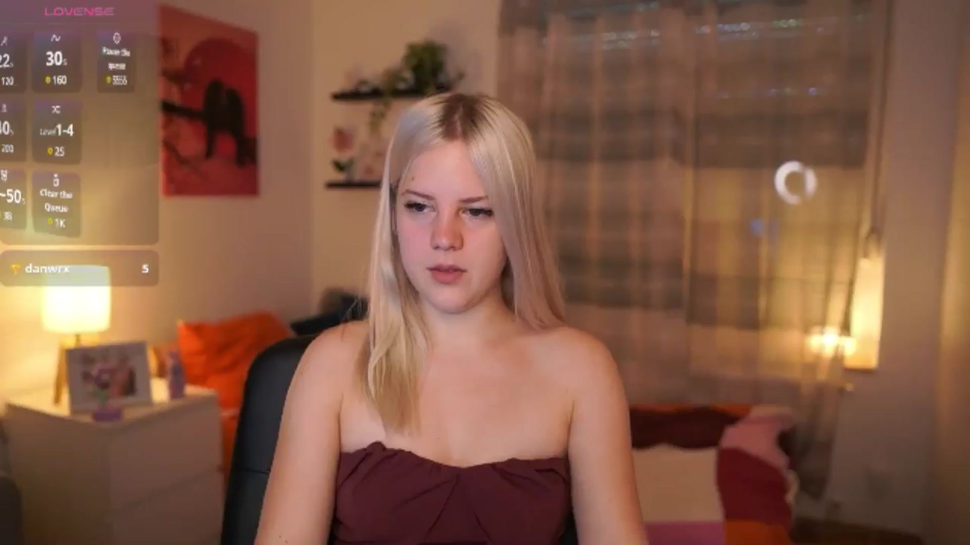Gallery image thumbnail from Merrilyn__'s myfreecams stream on, 06/06/2025, 09:23 image 7 of 20