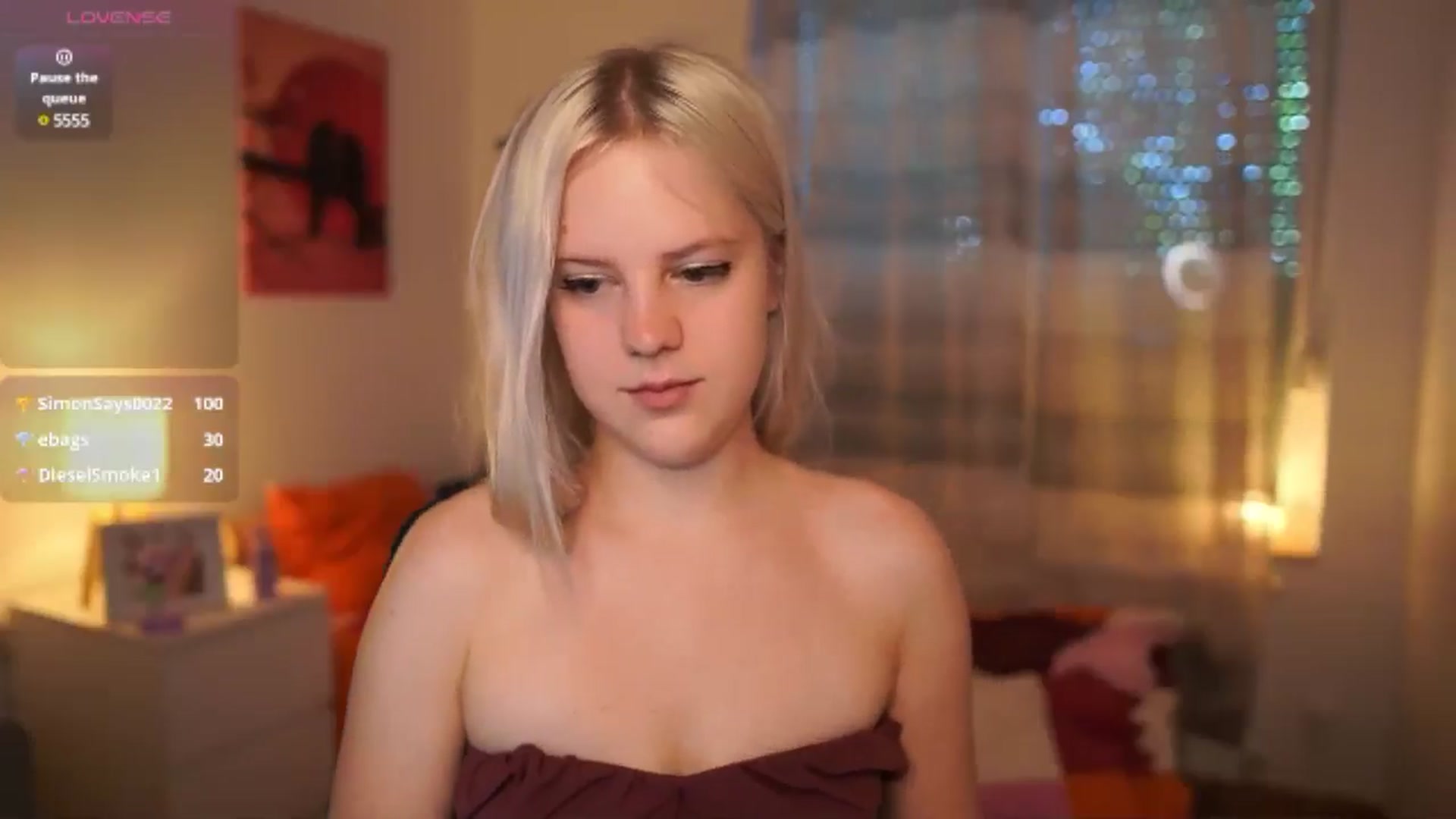 Gallery image thumbnail from Merrilyn__'s myfreecams stream on, 06/06/2025, 11:39 image 8 of 20