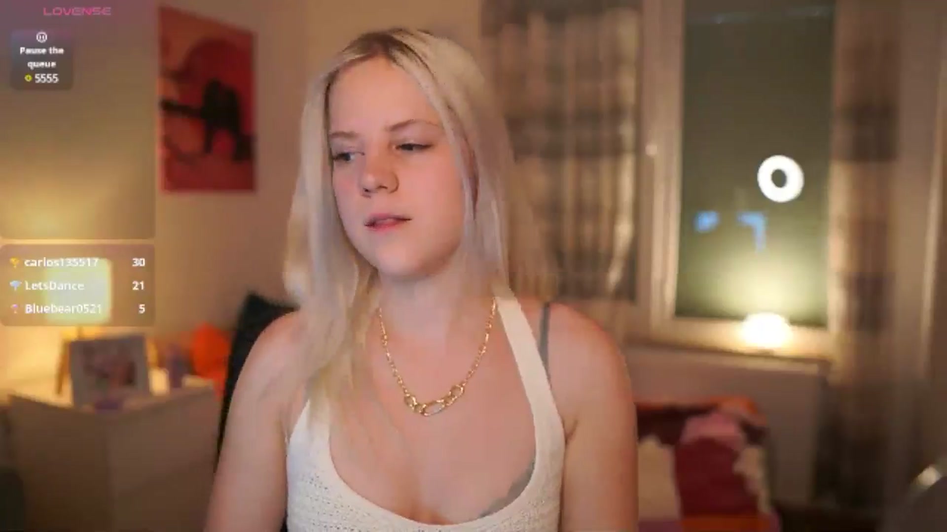 Gallery image thumbnail from Merrilyn__'s myfreecams stream on, 06/10/2025, 13:37 image 14 of 20