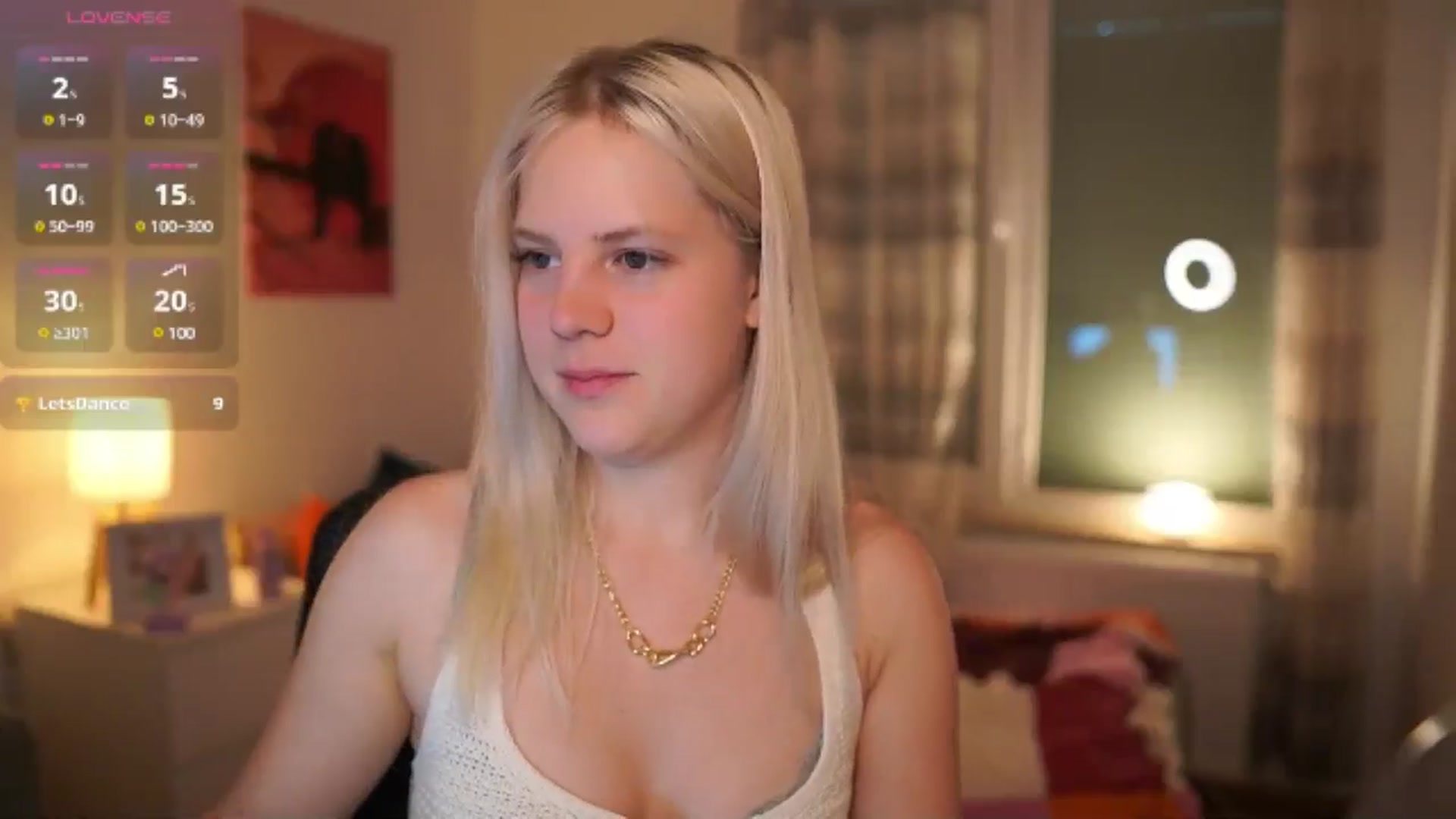 Gallery image thumbnail from Merrilyn__'s myfreecams stream on, 06/10/2025, 13:37 image 5 of 20