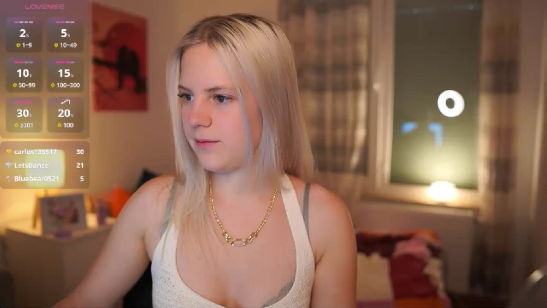Gallery image thumbnail from Merrilyn__'s myfreecams stream on, 06/10/2025, 13:37 image 15 of 20