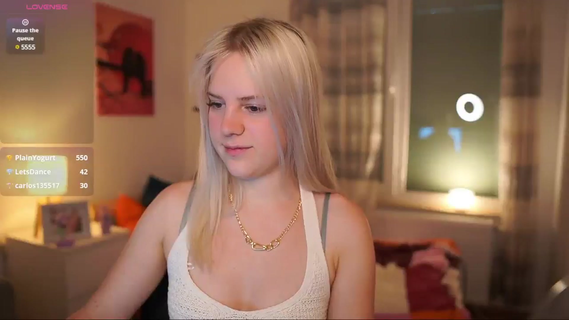 Gallery image thumbnail from Merrilyn__'s myfreecams stream on, 06/10/2025, 14:08 image 7 of 20