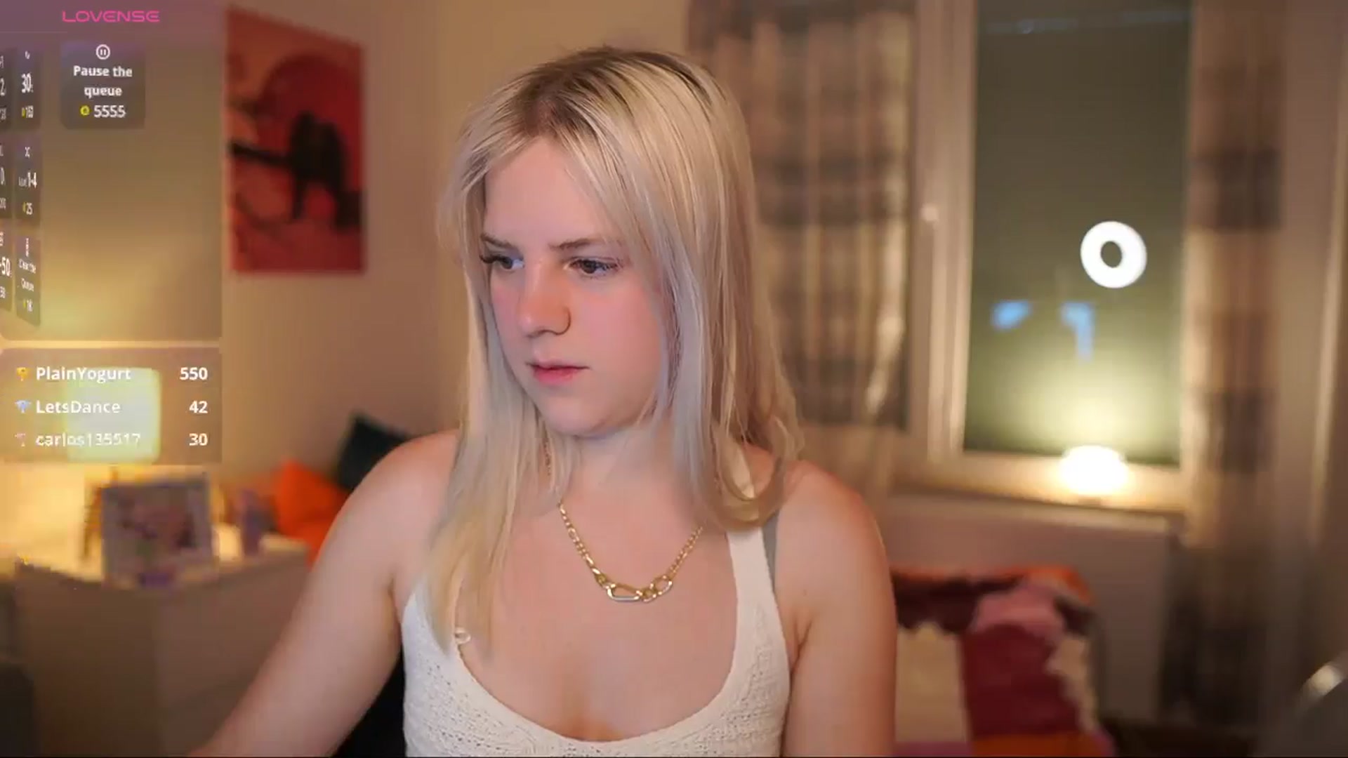 Gallery image thumbnail from Merrilyn__'s myfreecams stream on, 06/10/2025, 14:08 image 5 of 20