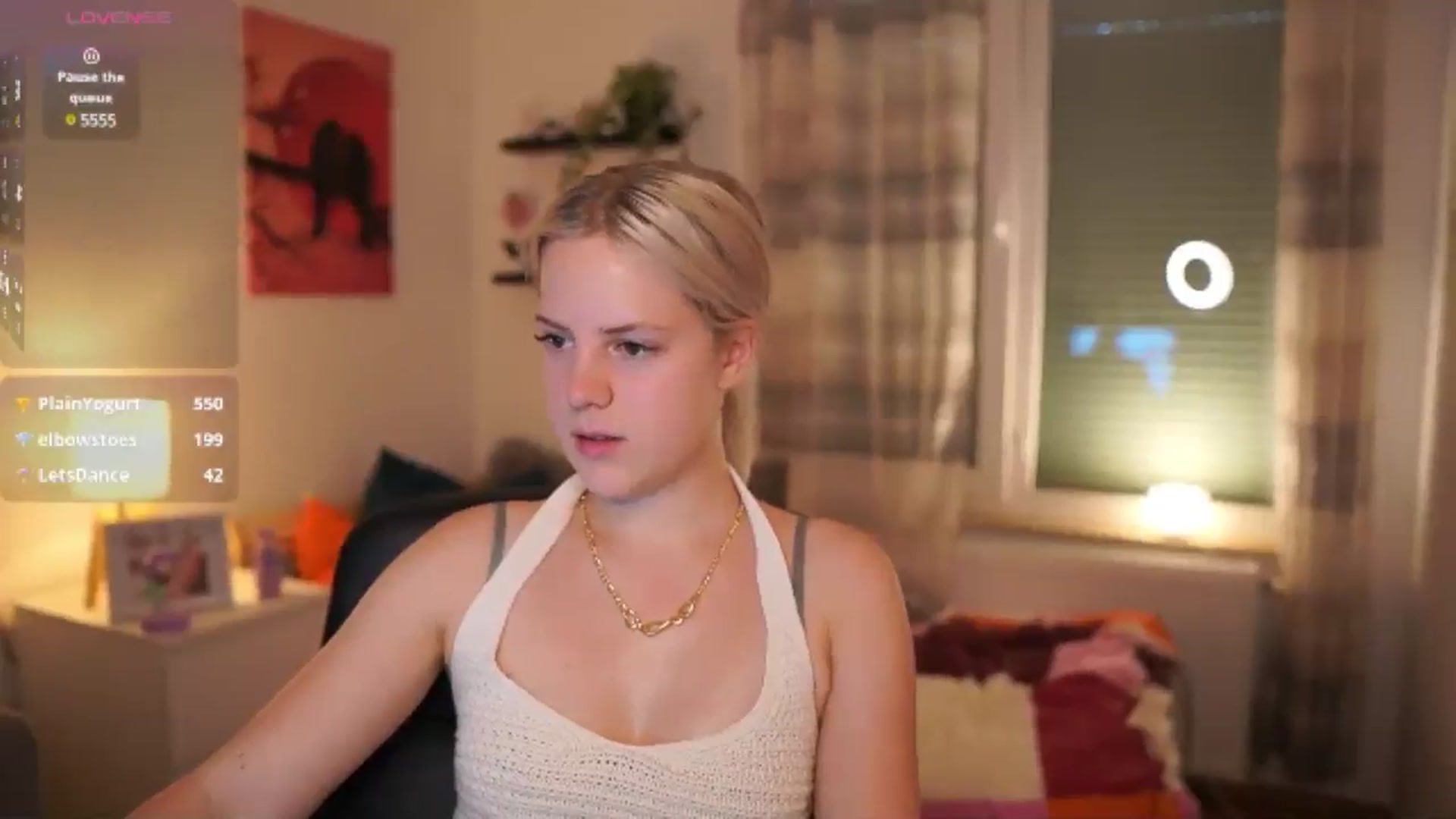 Gallery image thumbnail from Merrilyn__'s myfreecams stream on, 06/10/2025, 15:07 image 16 of 20