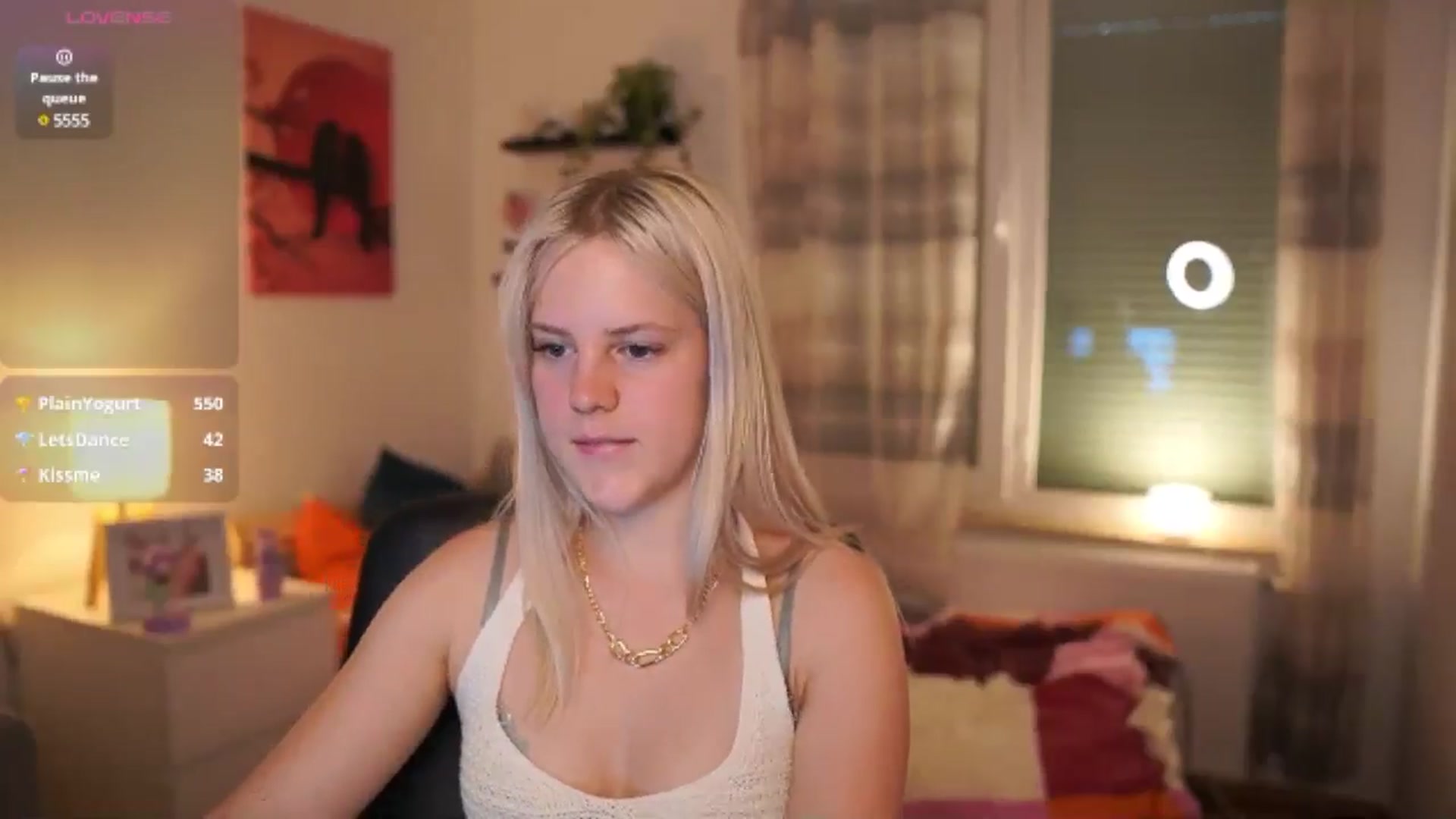Gallery image thumbnail from Merrilyn__'s myfreecams stream on, 06/10/2025, 15:07 image 11 of 20