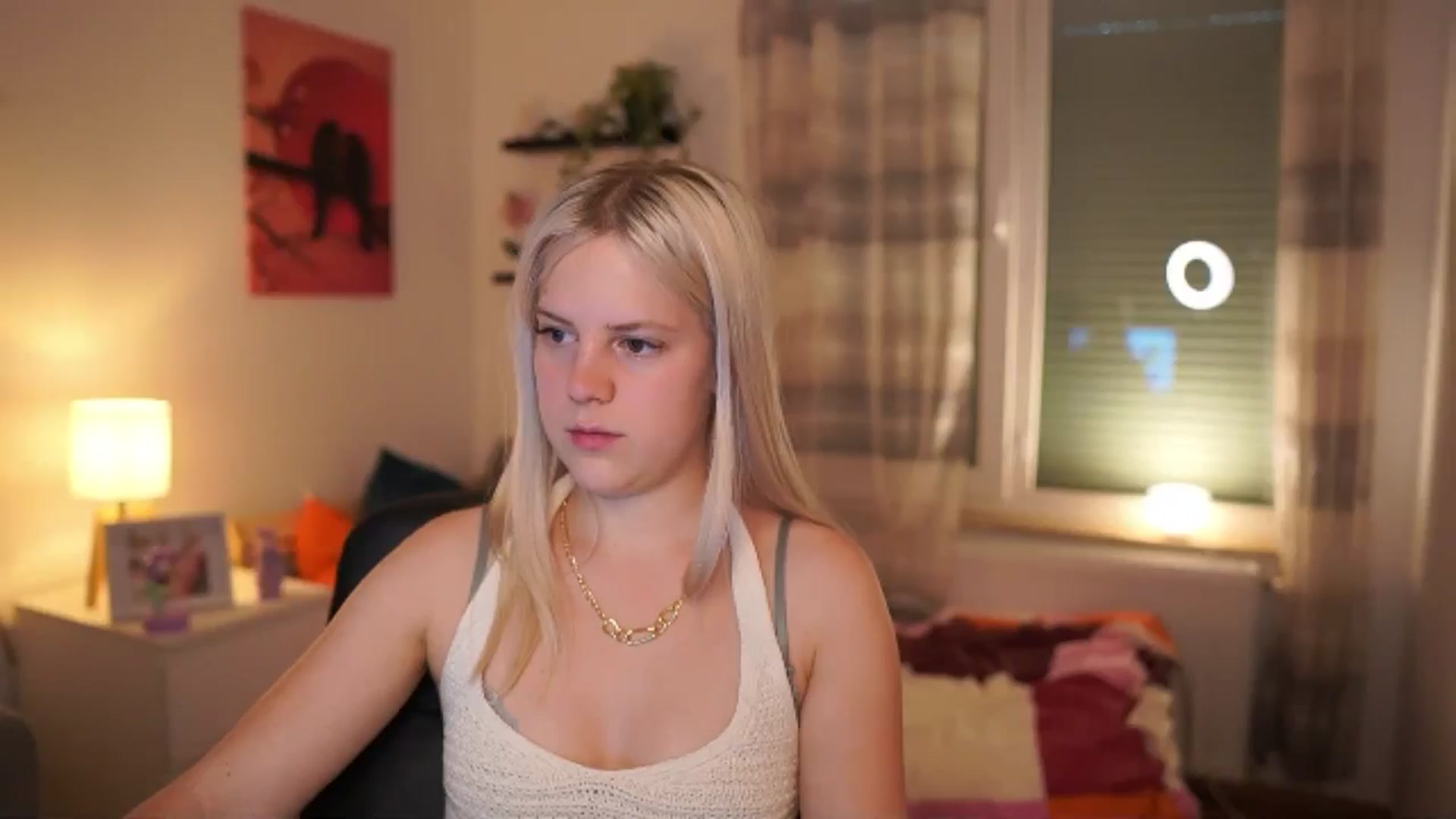 Gallery image thumbnail from Merrilyn__'s myfreecams stream on, 06/10/2025, 15:07 image 3 of 20