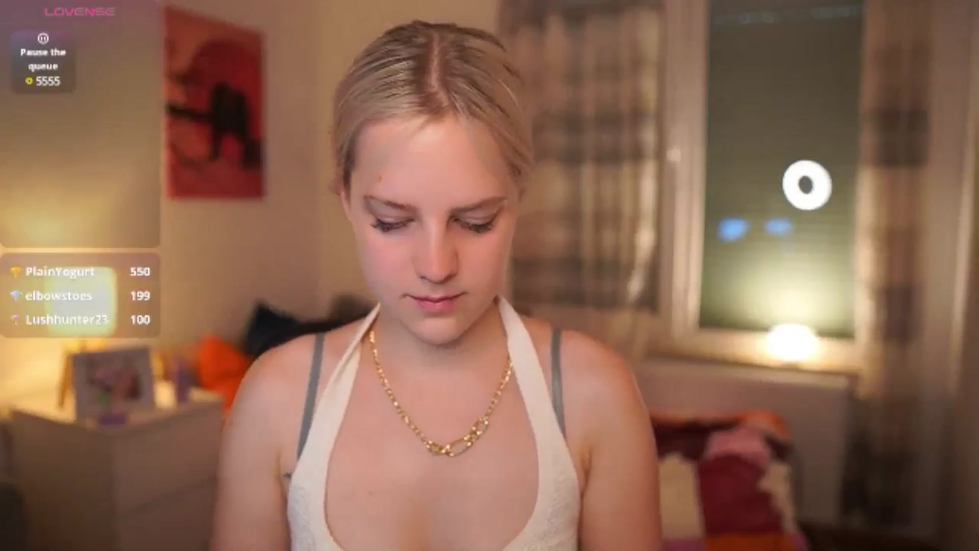 Gallery image thumbnail from Merrilyn__'s myfreecams stream on, 06/10/2025, 16:19 image 7 of 20
