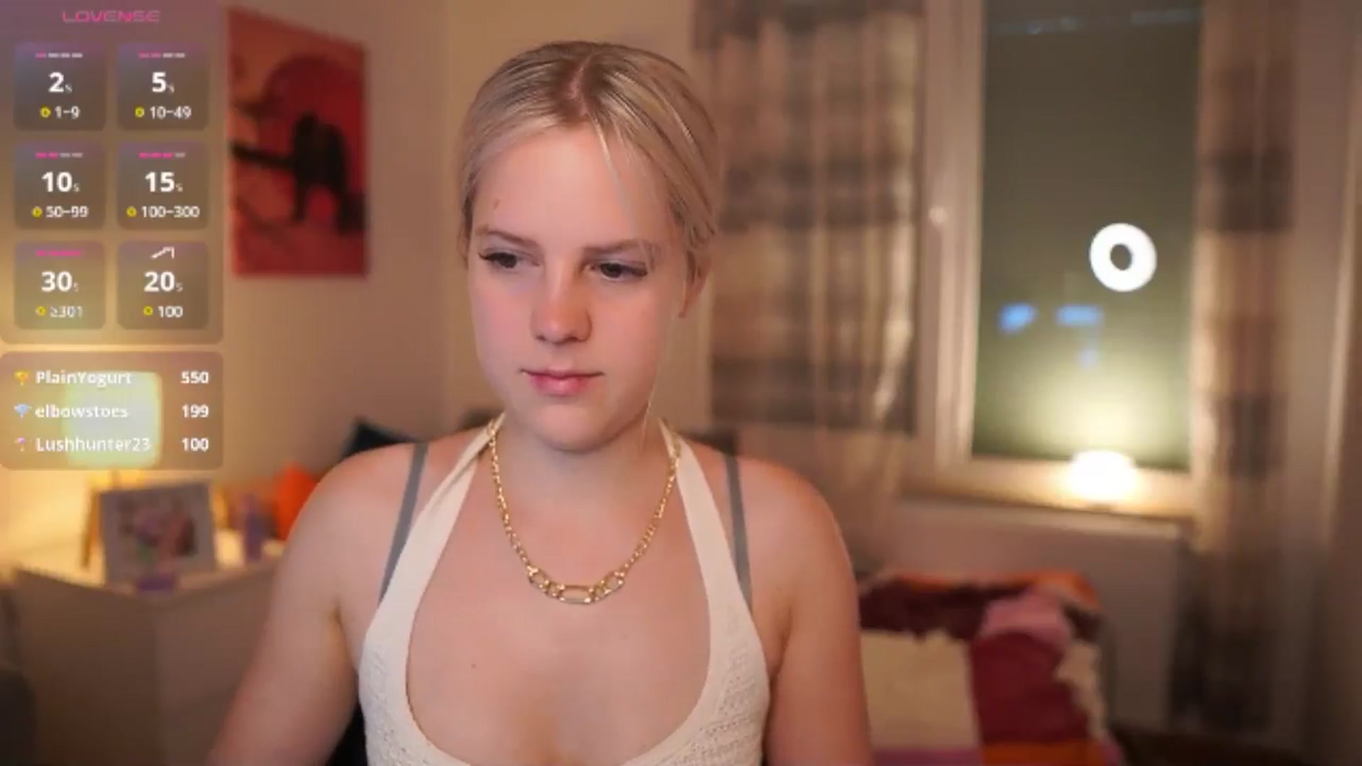 Gallery image thumbnail from Merrilyn__'s myfreecams stream on, 06/10/2025, 16:19 image 12 of 20