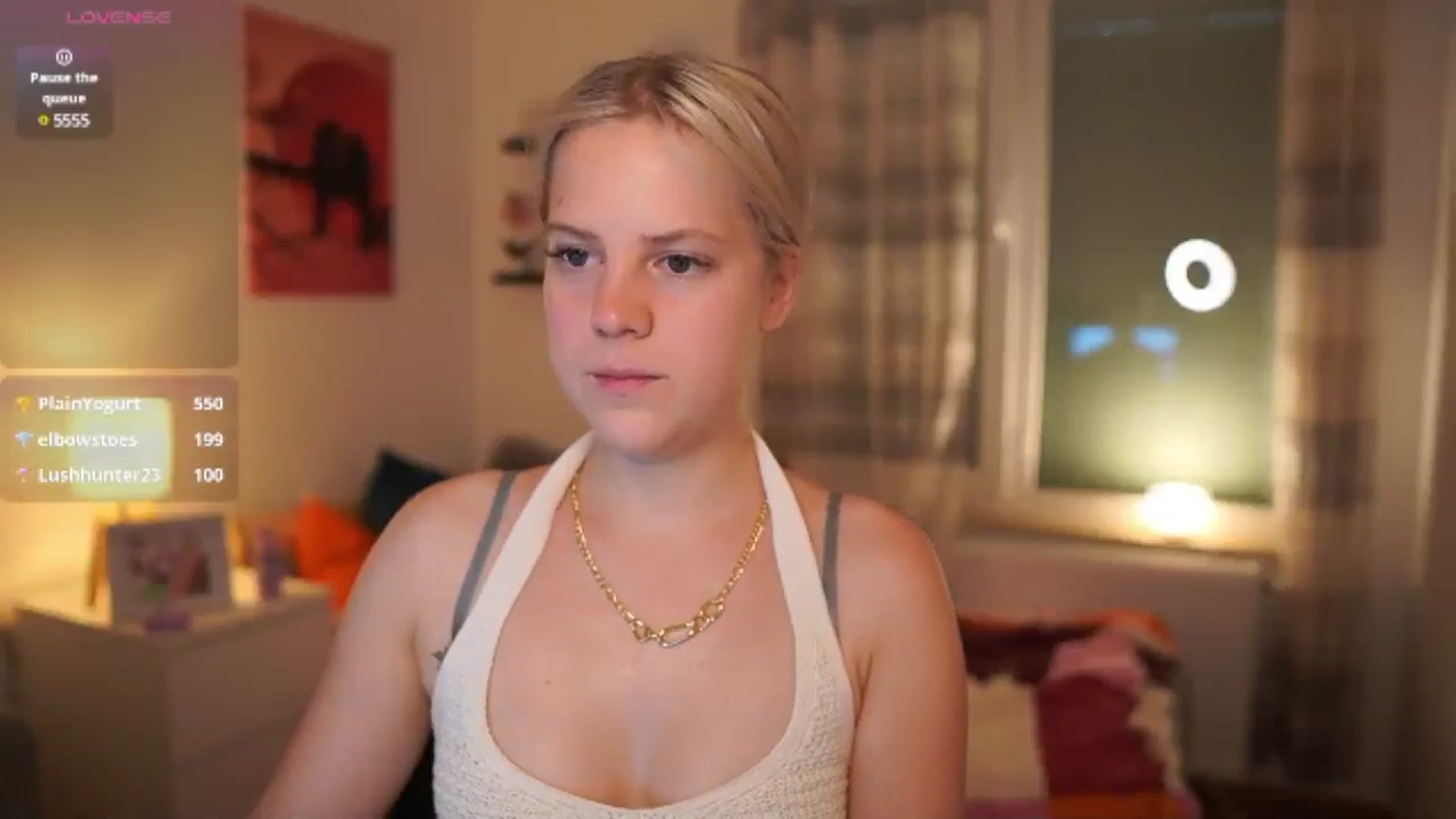 Gallery image thumbnail from Merrilyn__'s myfreecams stream on, 06/10/2025, 16:19 image 3 of 20
