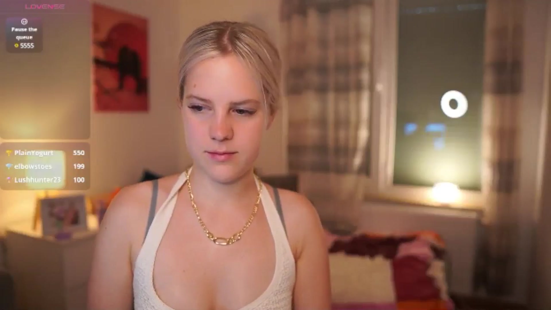 Gallery image thumbnail from Merrilyn__'s myfreecams stream on, 06/10/2025, 16:19 image 10 of 20