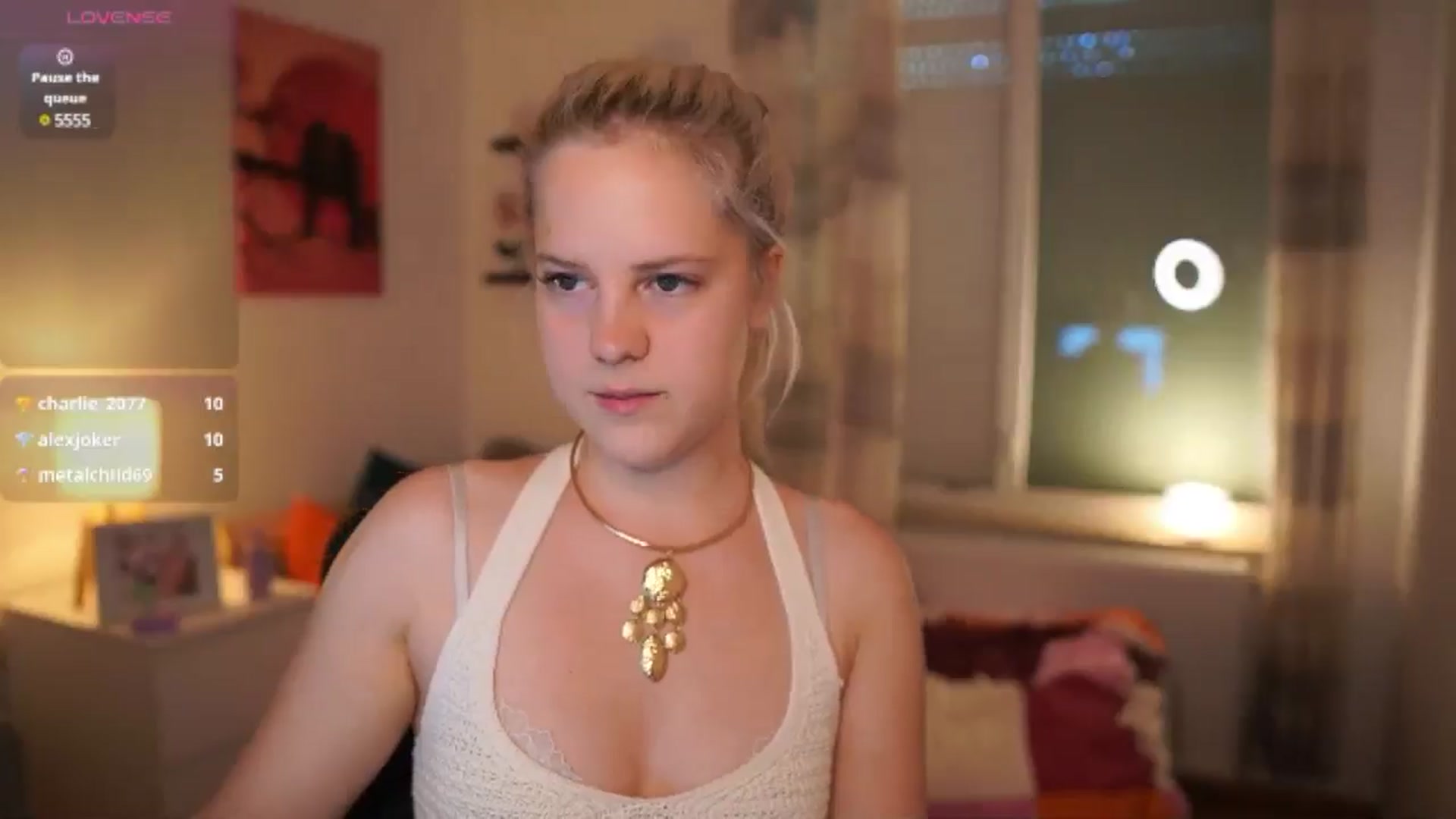 Gallery image thumbnail from Merrilyn__'s myfreecams stream on, 06/11/2025, 14:11 image 7 of 20